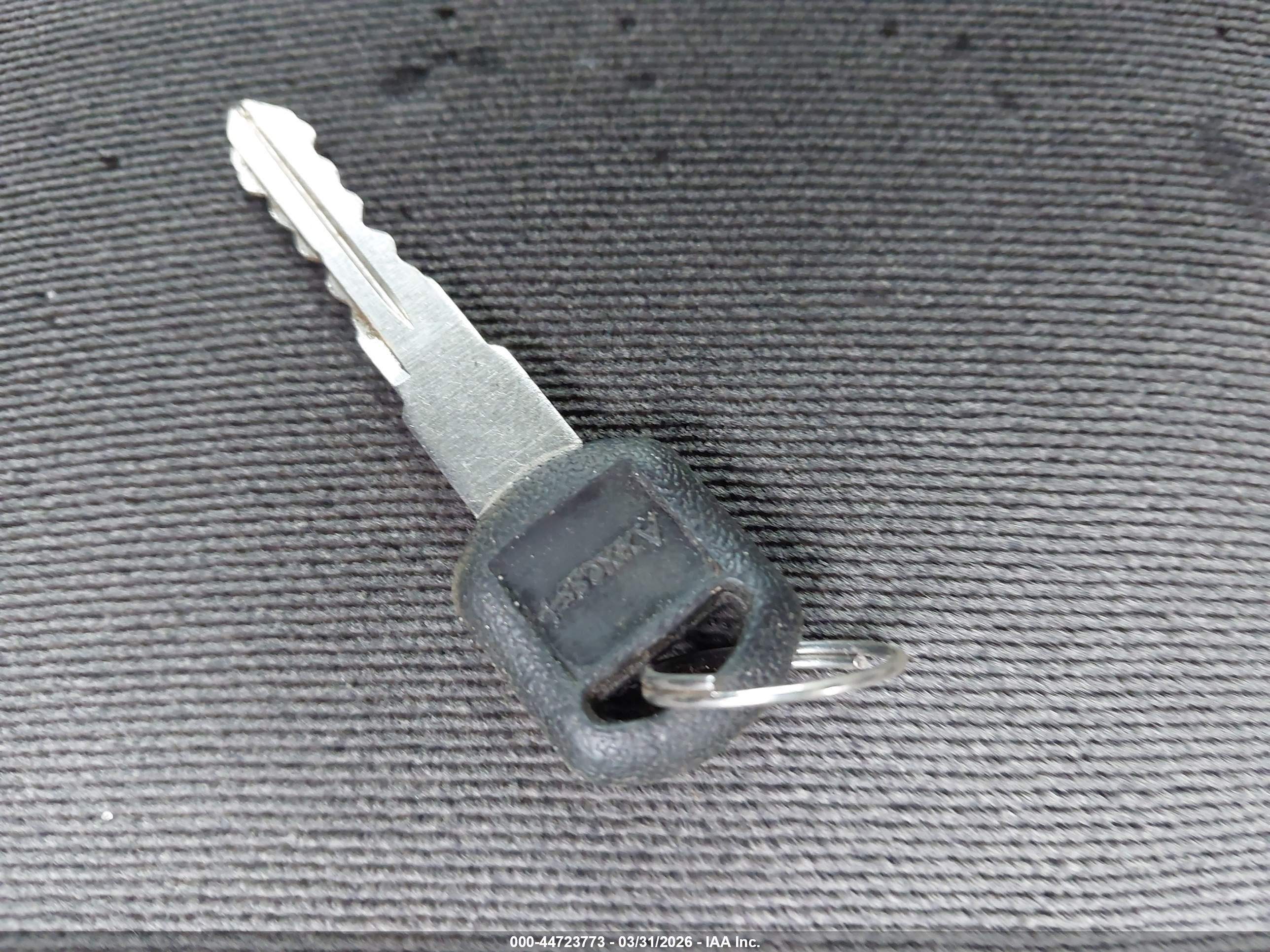CHEVROLET SILVERADO image 11