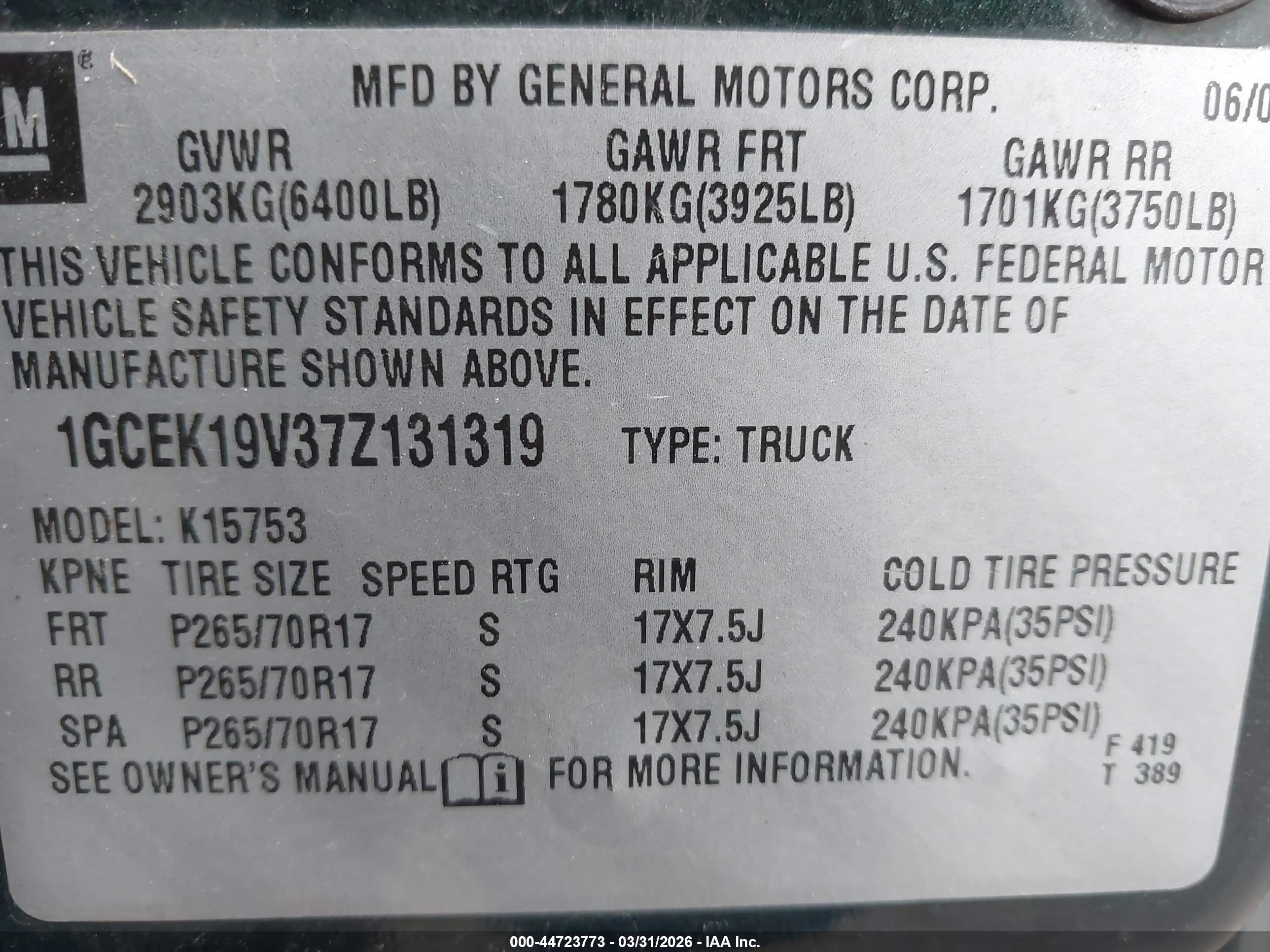 CHEVROLET SILVERADO image 9