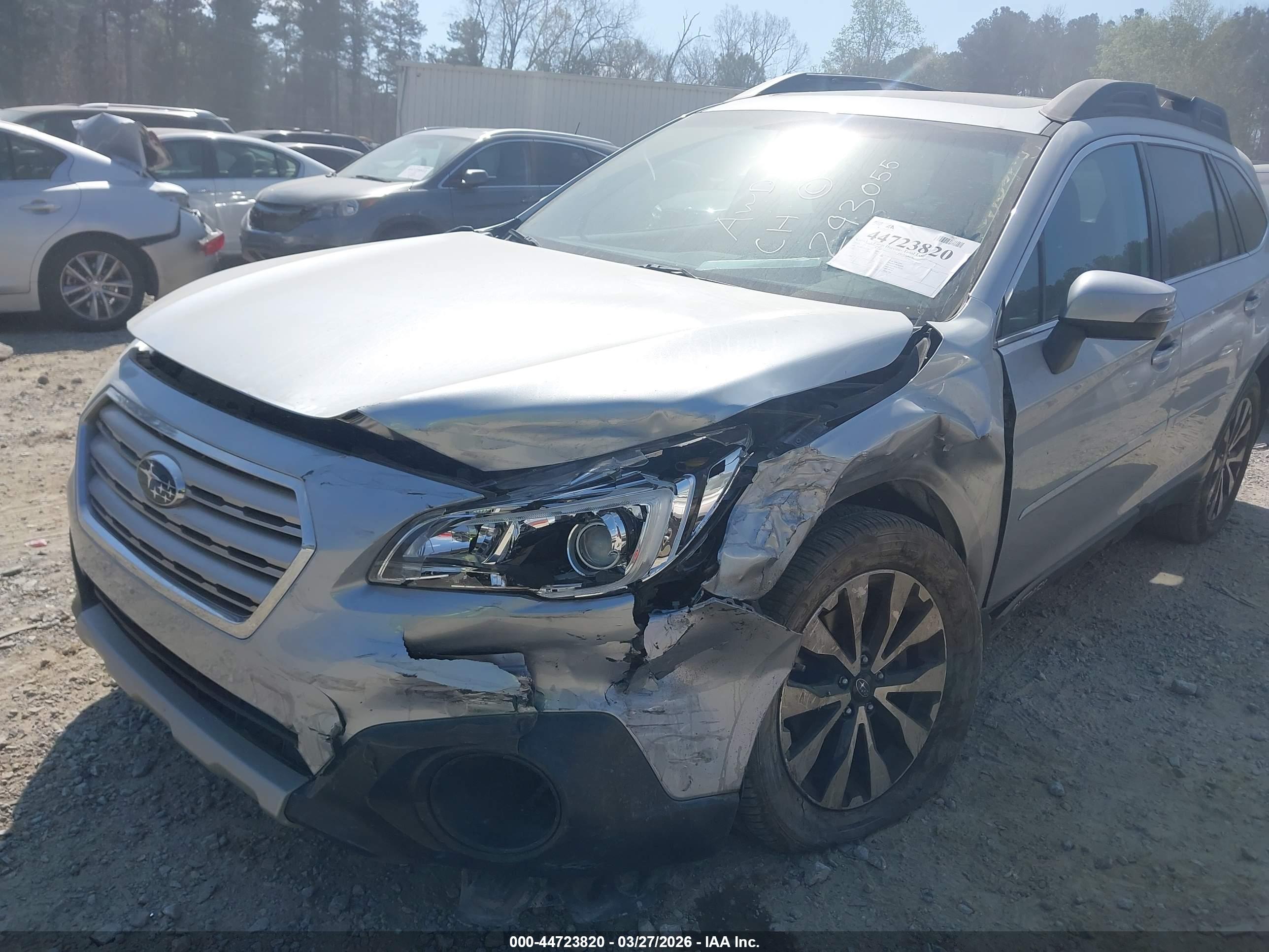 SUBARU OUTBACK image 6