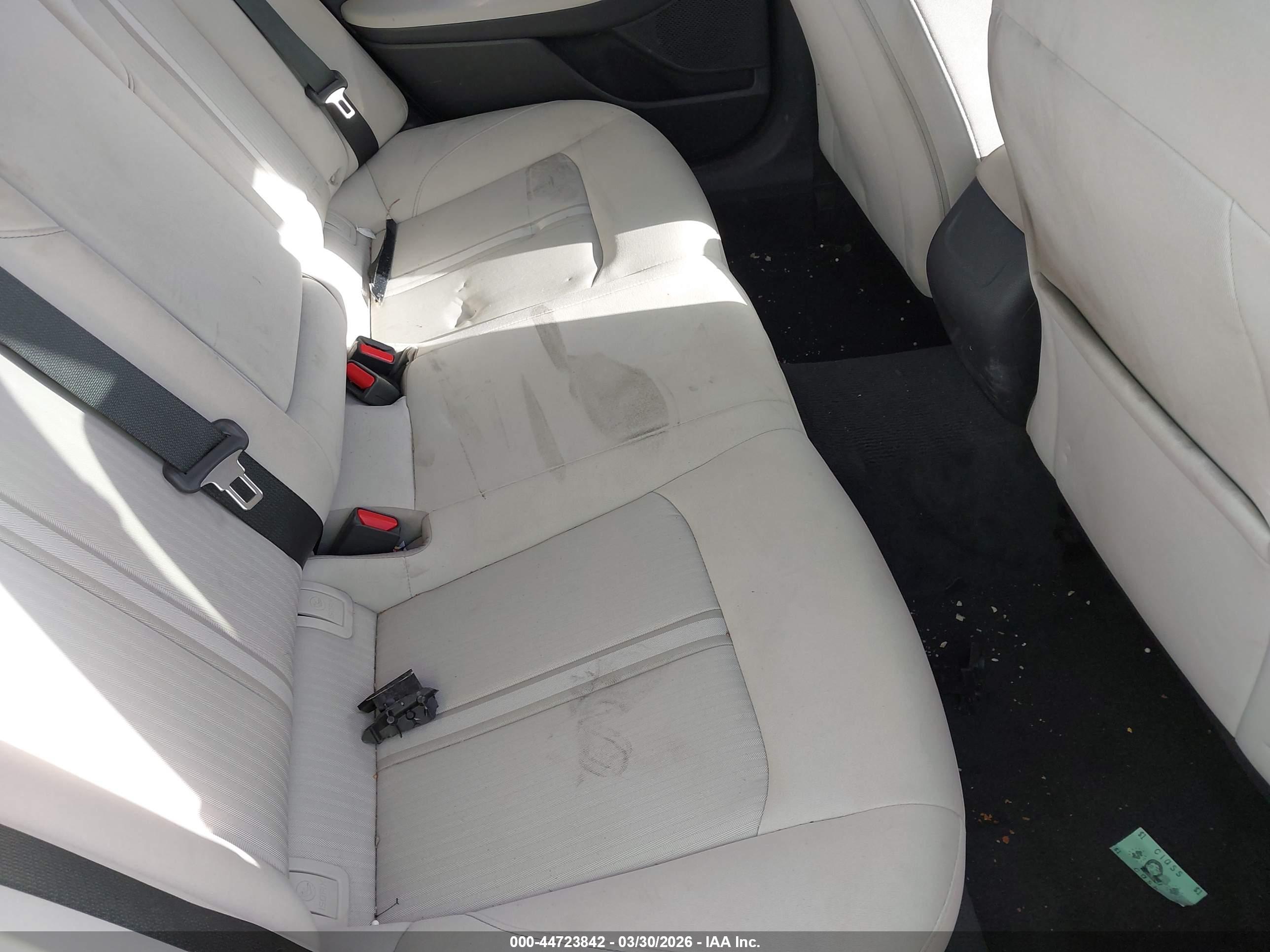 HYUNDAI SONATA image 8