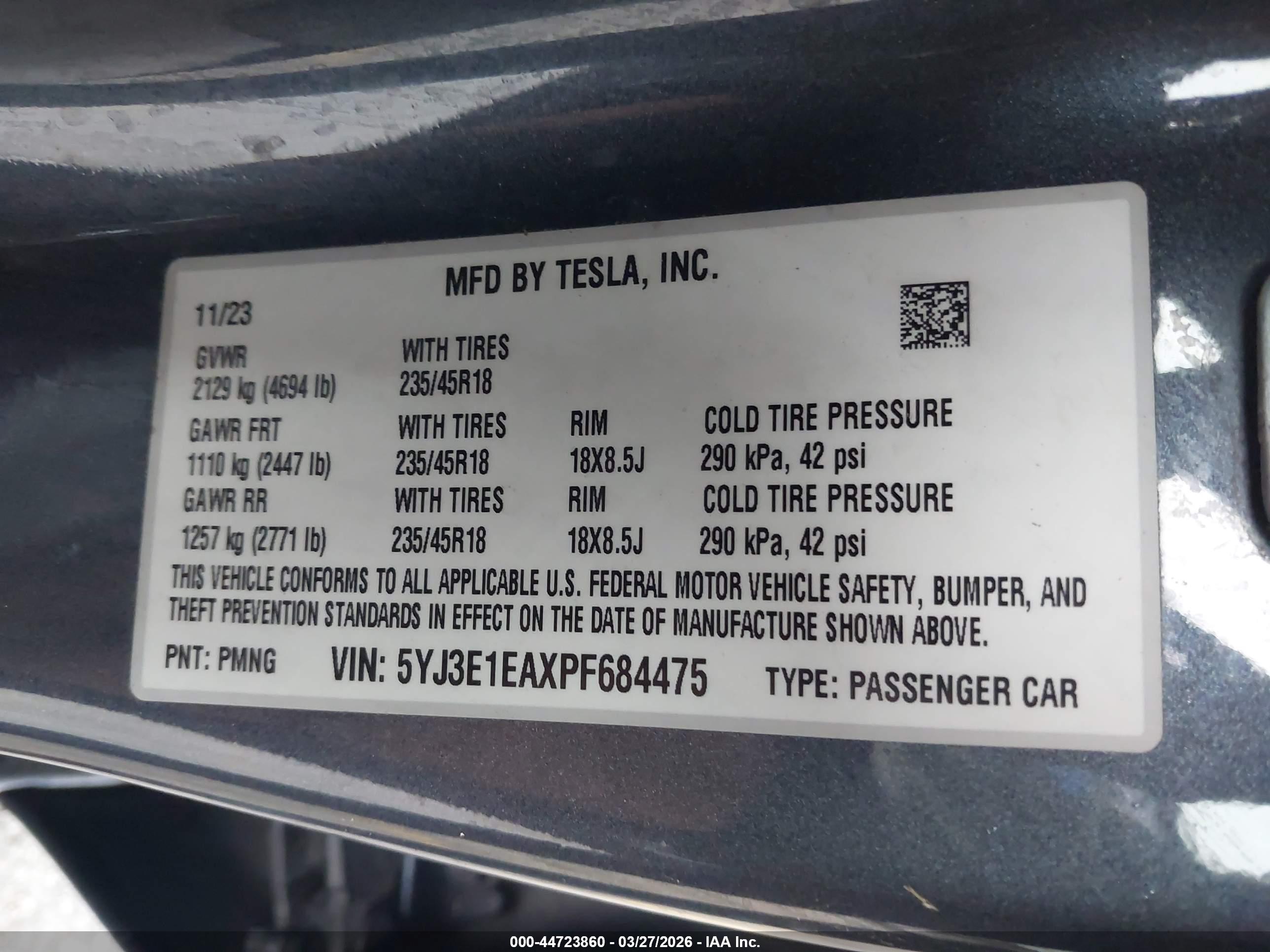 TESLA MODEL image 9