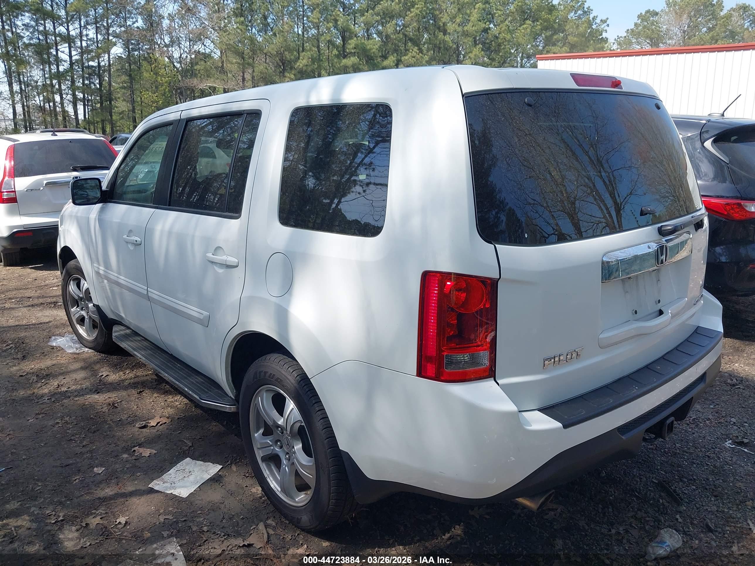 HONDA PILOT image 3