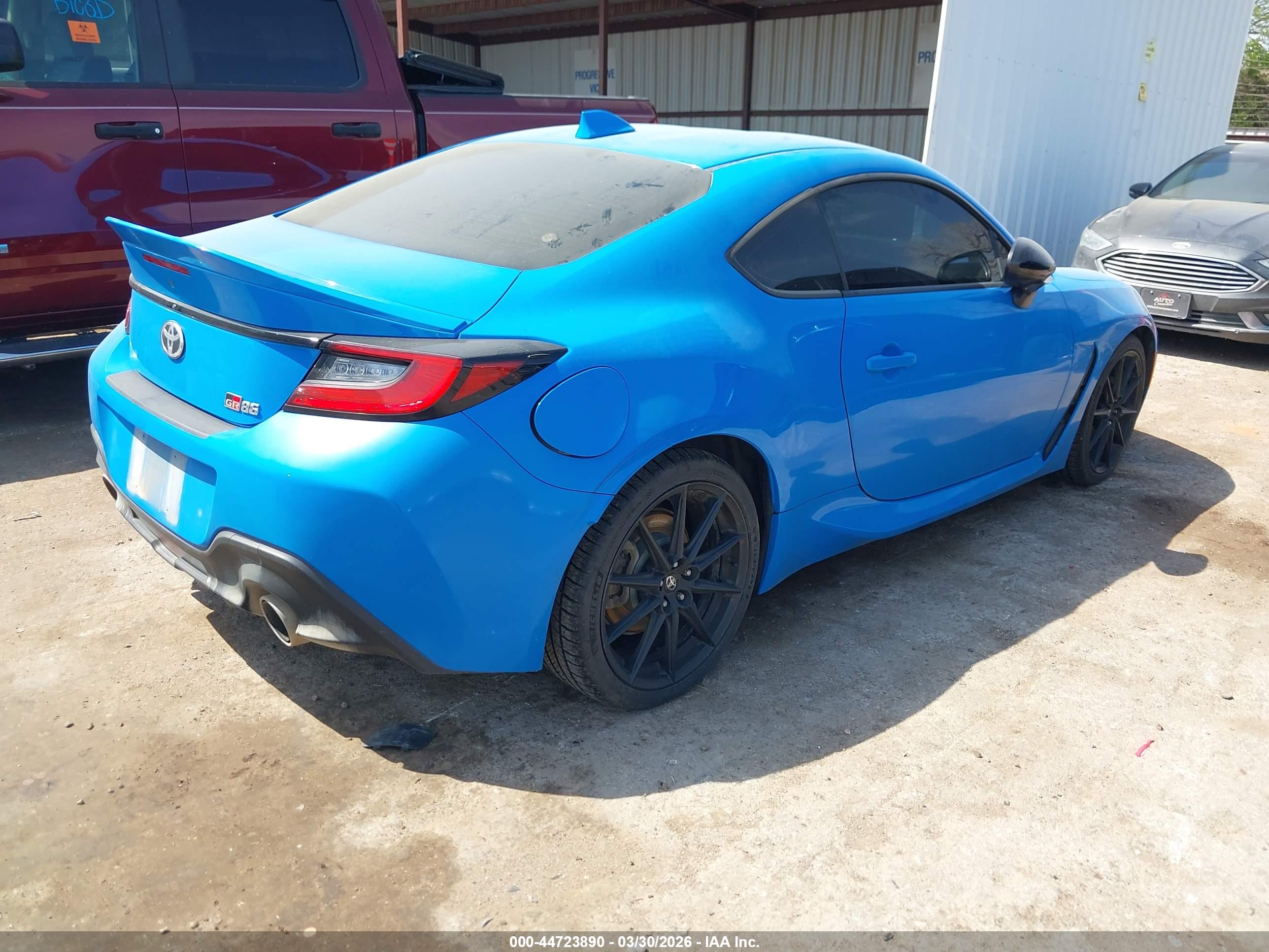 TOYOTA GR86 image 4