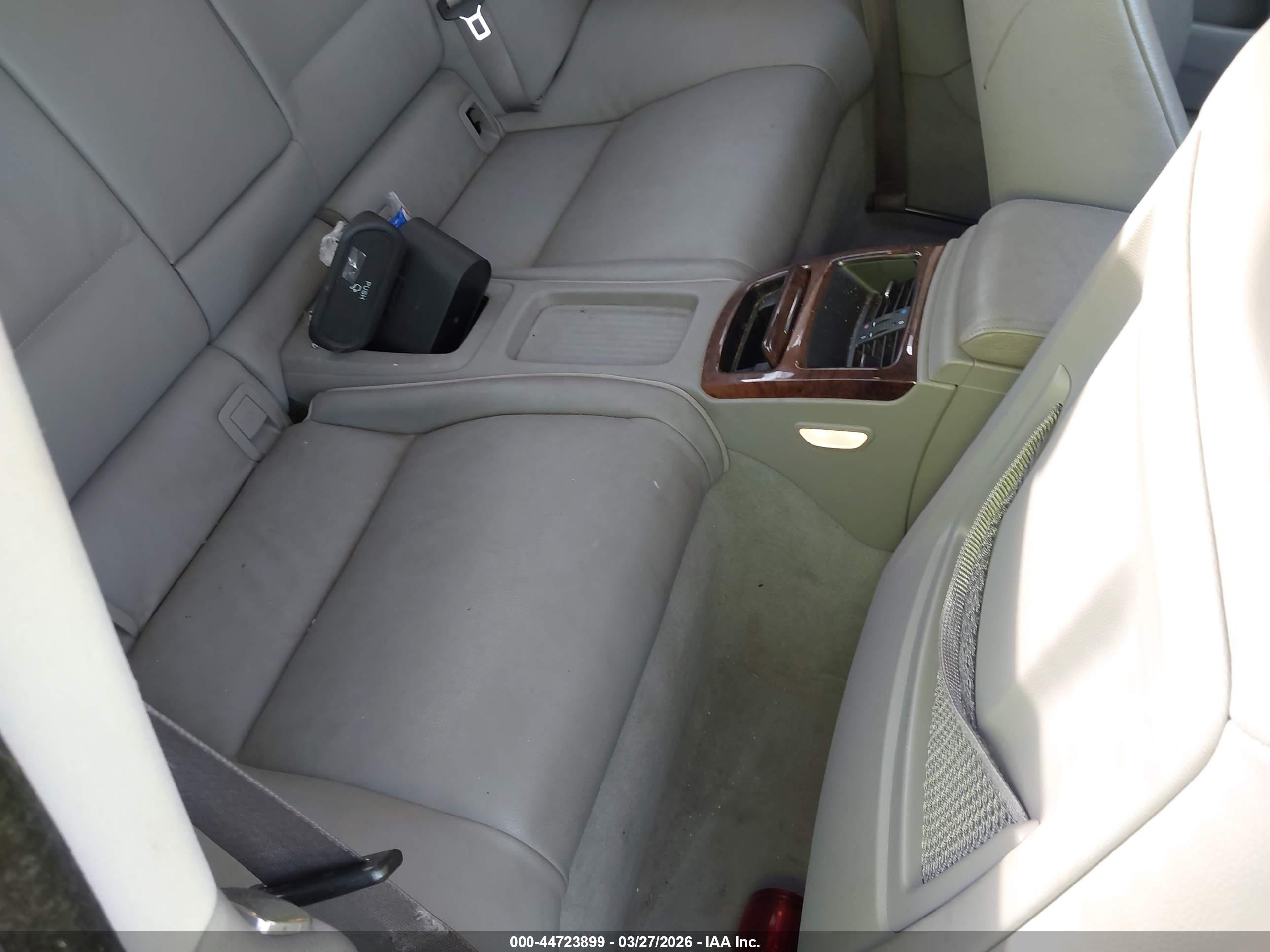 BMW 328I image 8