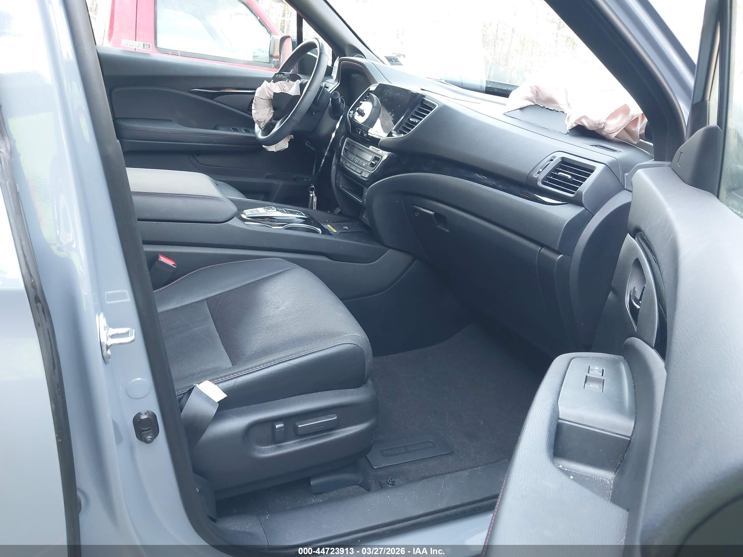 HONDA PASSPORT image 5