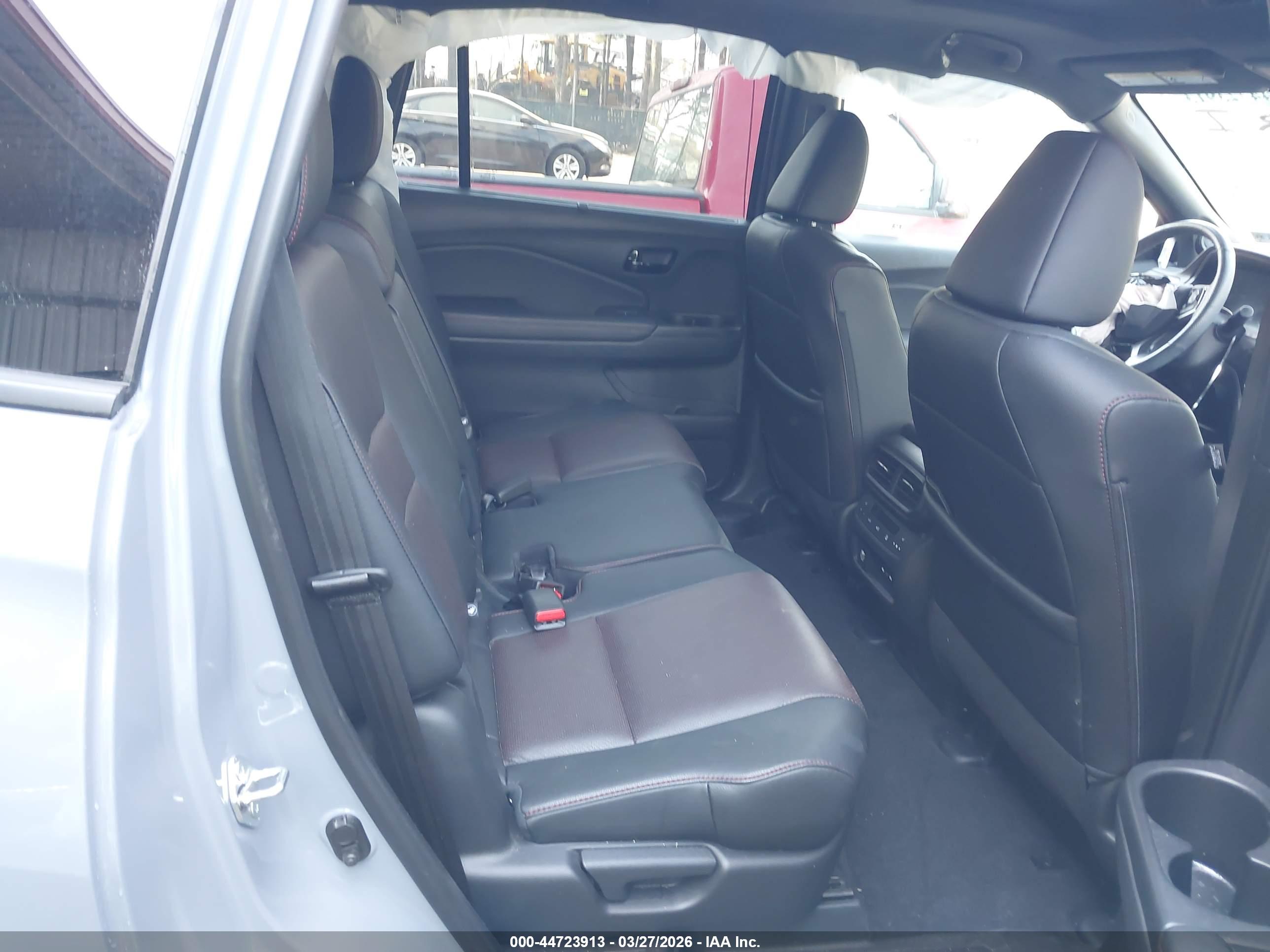 HONDA PASSPORT image 8