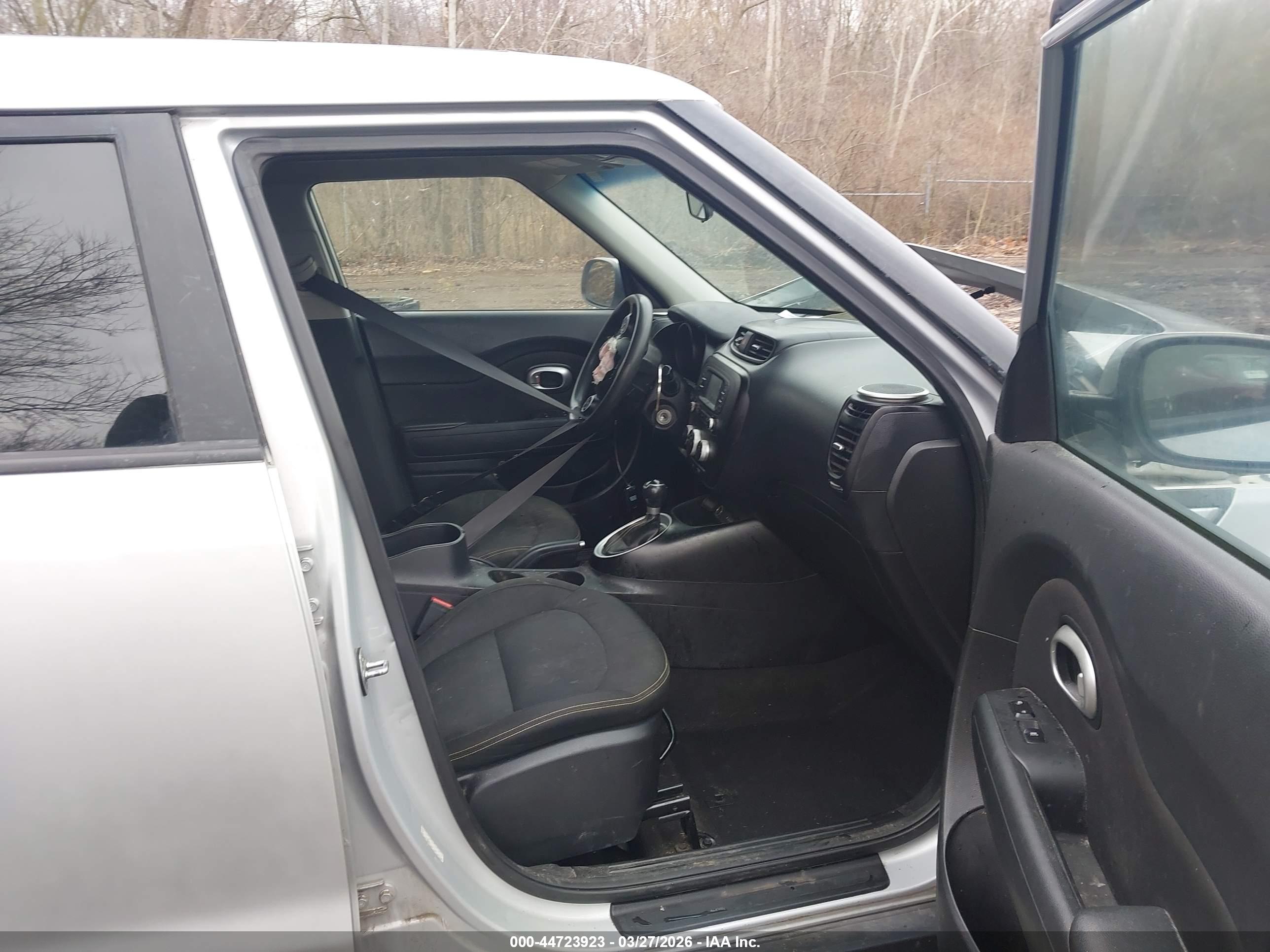 KIA SOUL image 5