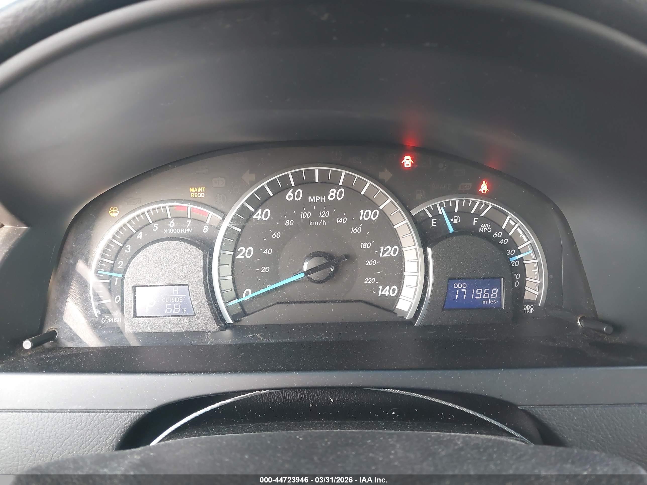 TOYOTA CAMRY image 7