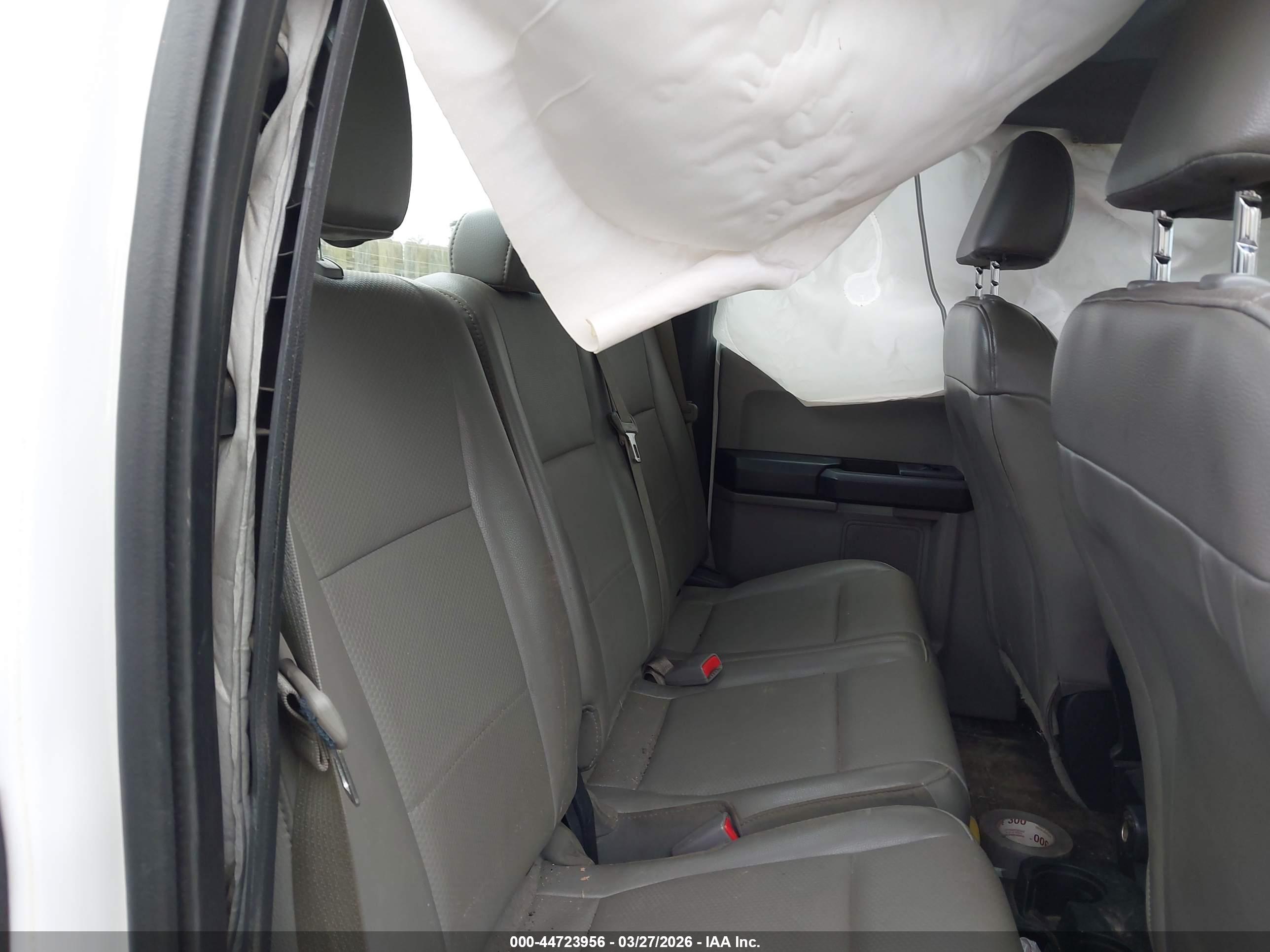 FORD F-150 image 8