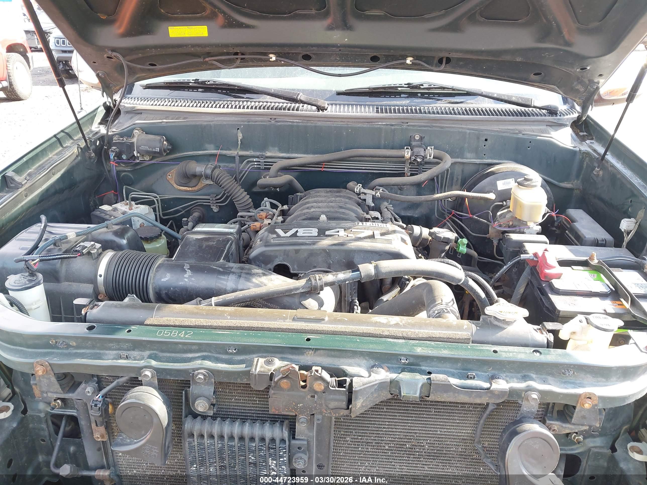 TOYOTA TUNDRA image 10