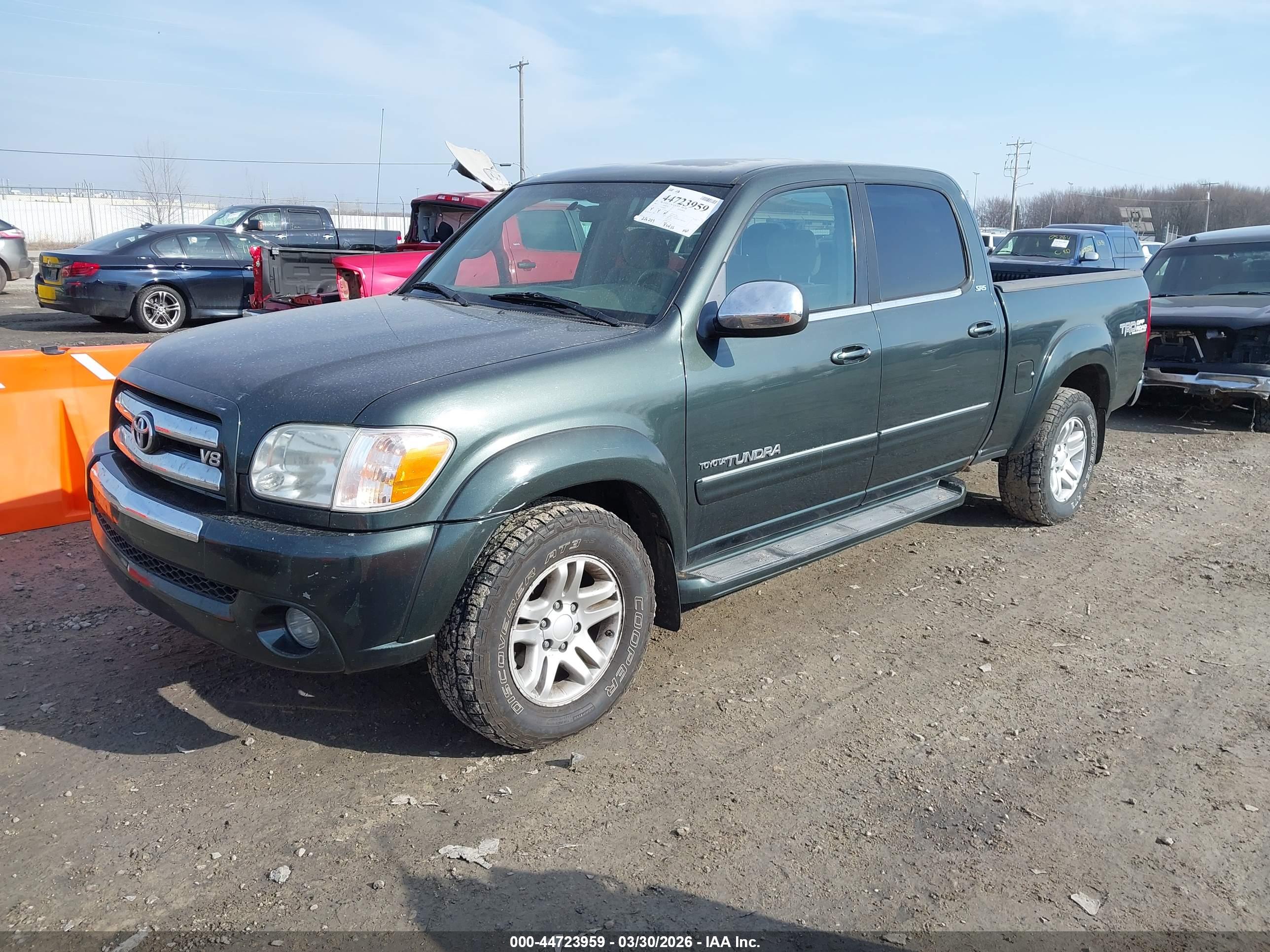 TOYOTA TUNDRA image 2