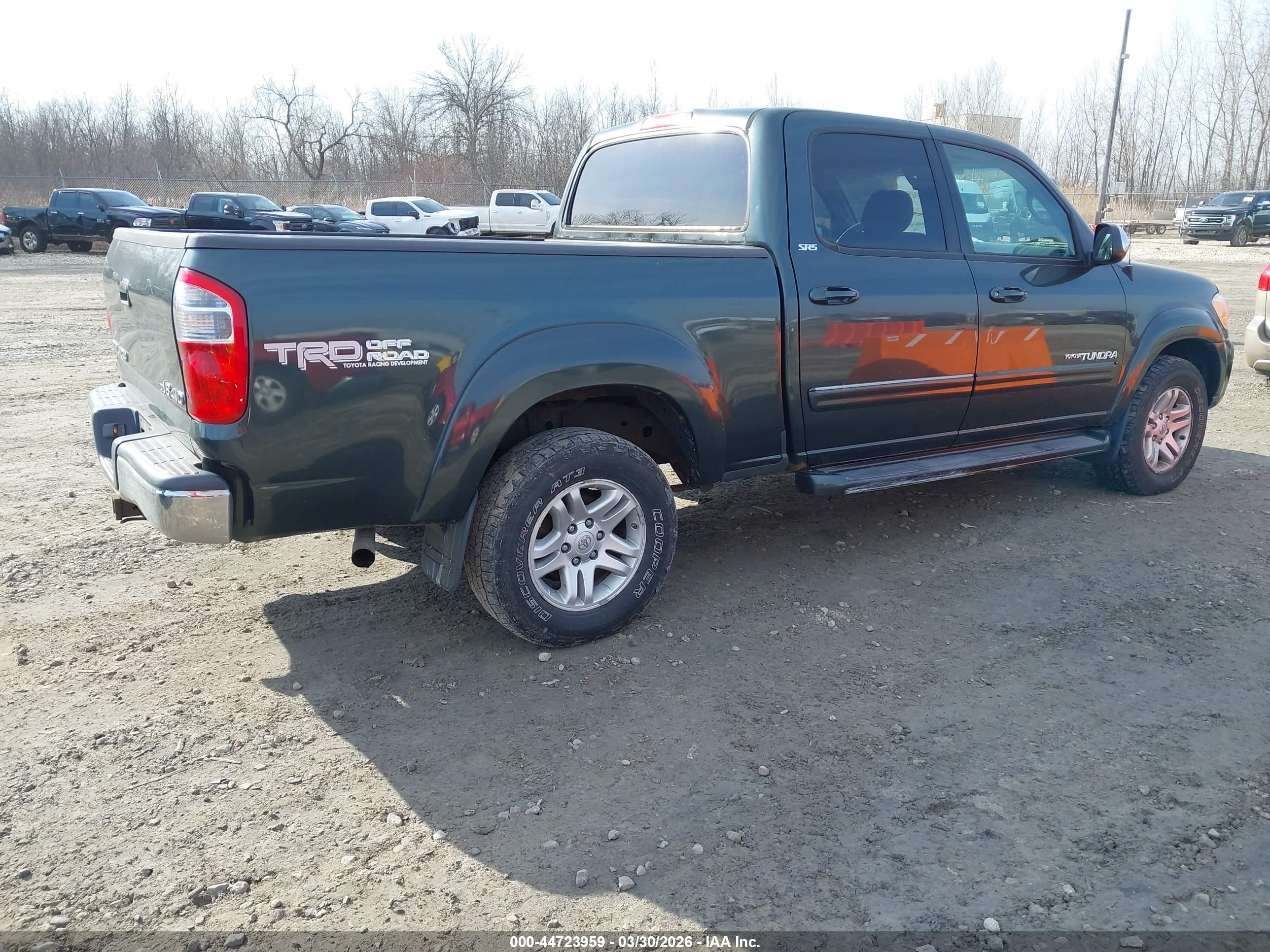 TOYOTA TUNDRA image 4