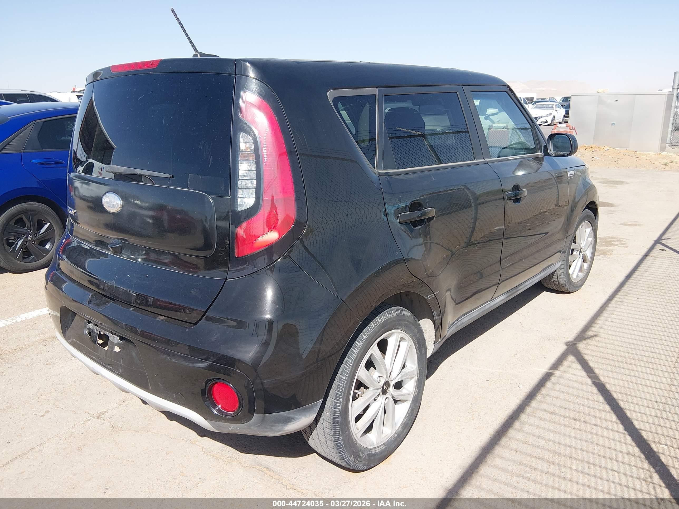 KIA SOUL image 4