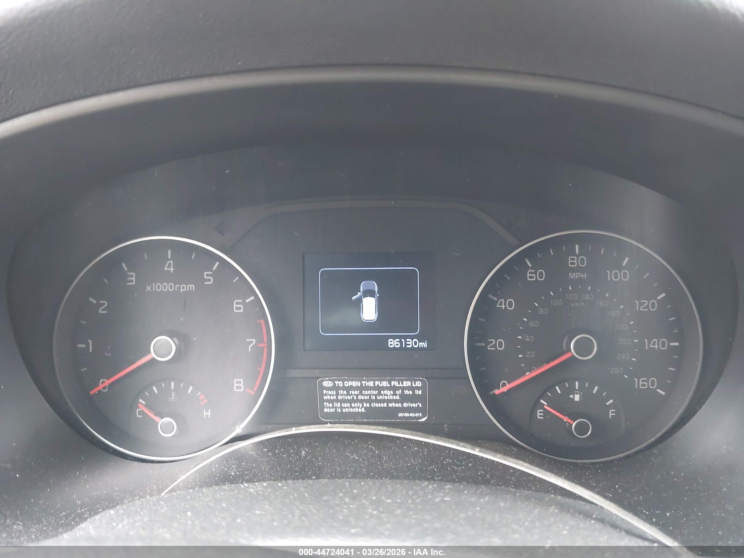 KIA SPORTAGE image 7