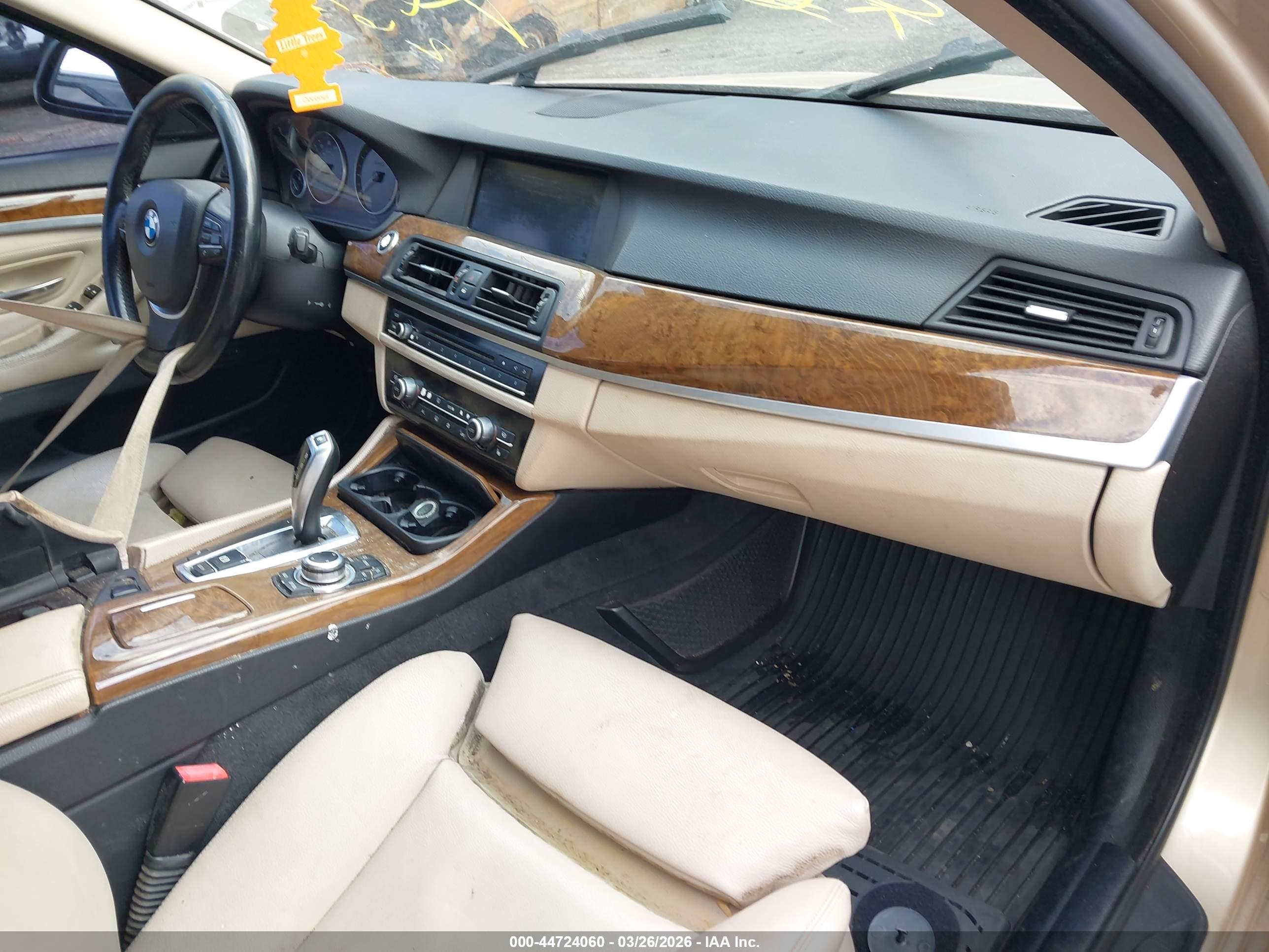 BMW 535I image 5