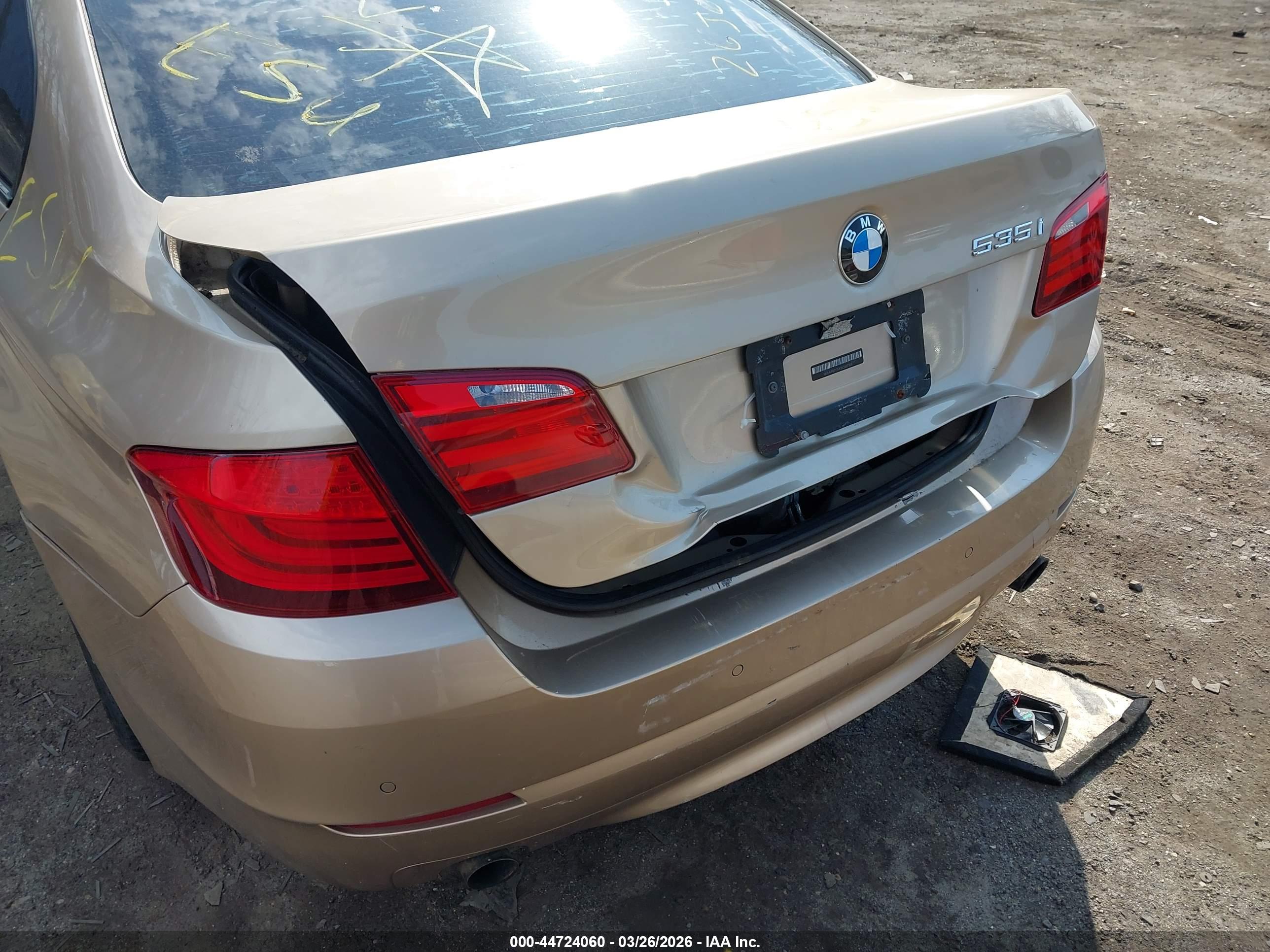 BMW 535I image 6