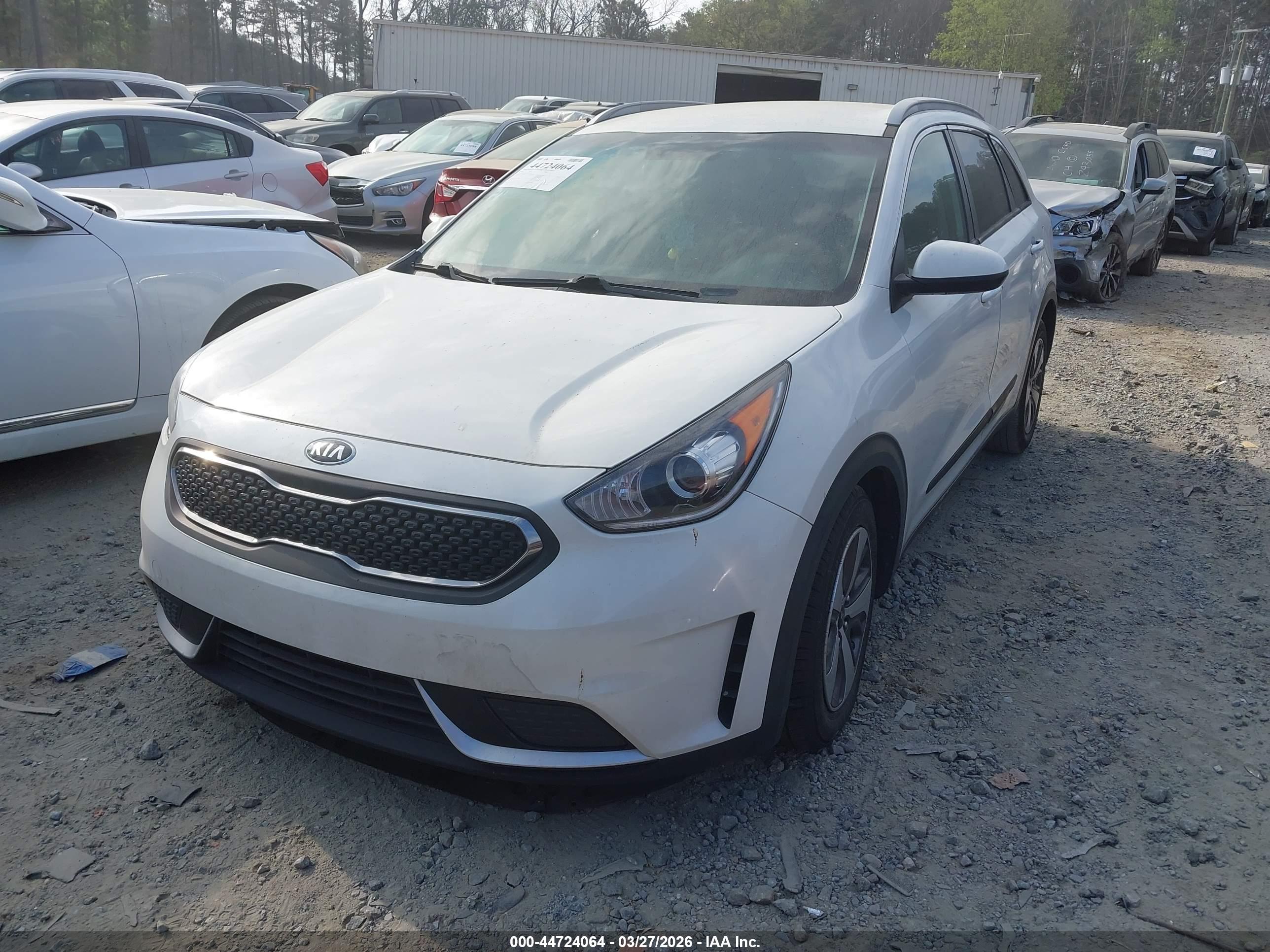 KIA NIRO image 2