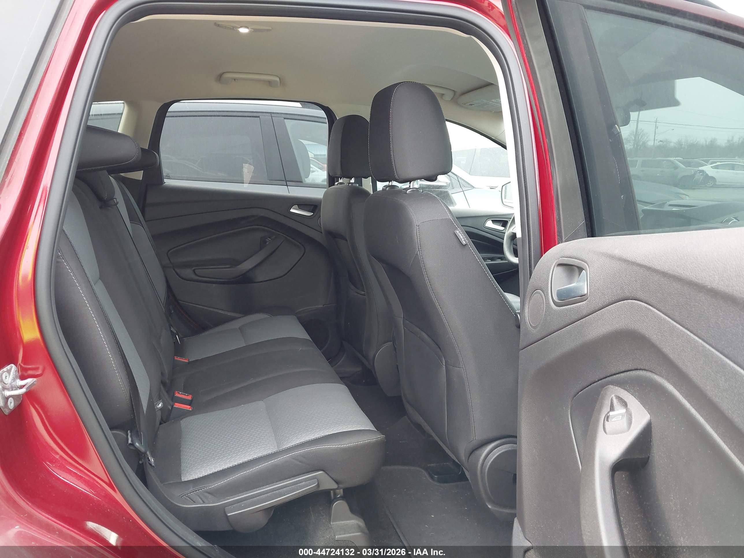FORD ESCAPE image 8