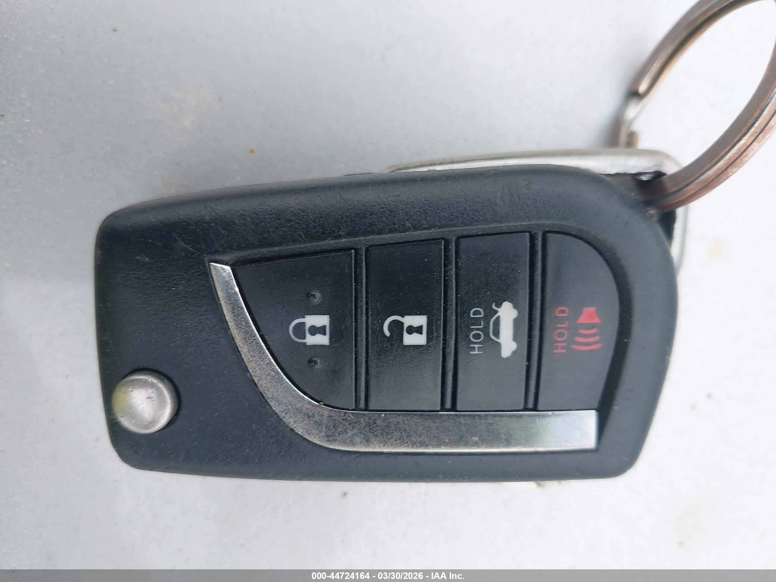 TOYOTA COROLLA image 11