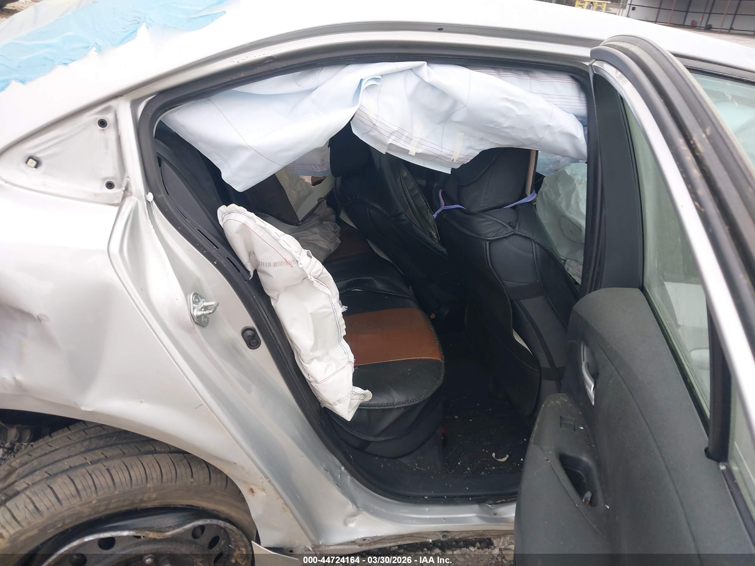 TOYOTA COROLLA image 8