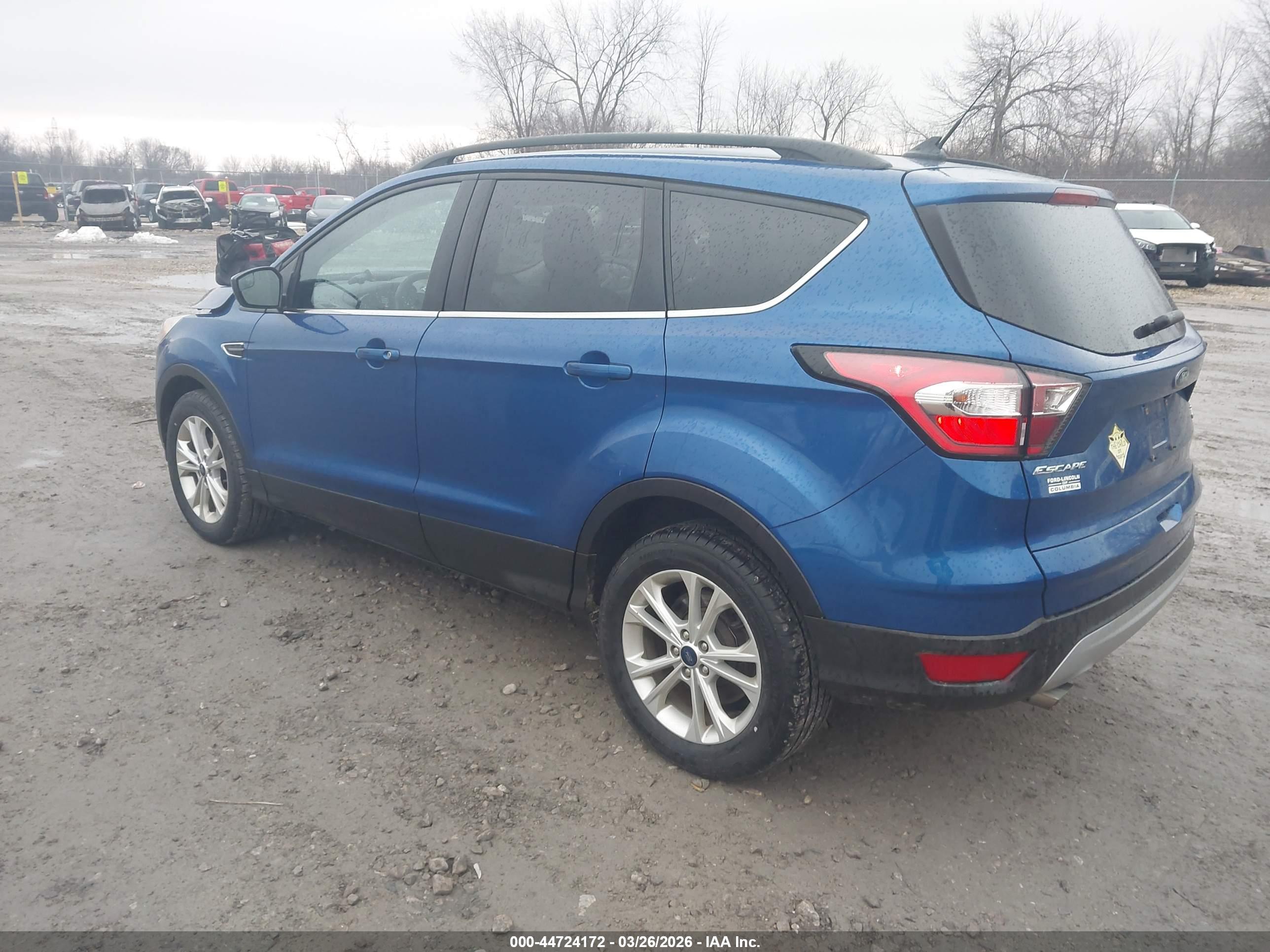 FORD ESCAPE image 3