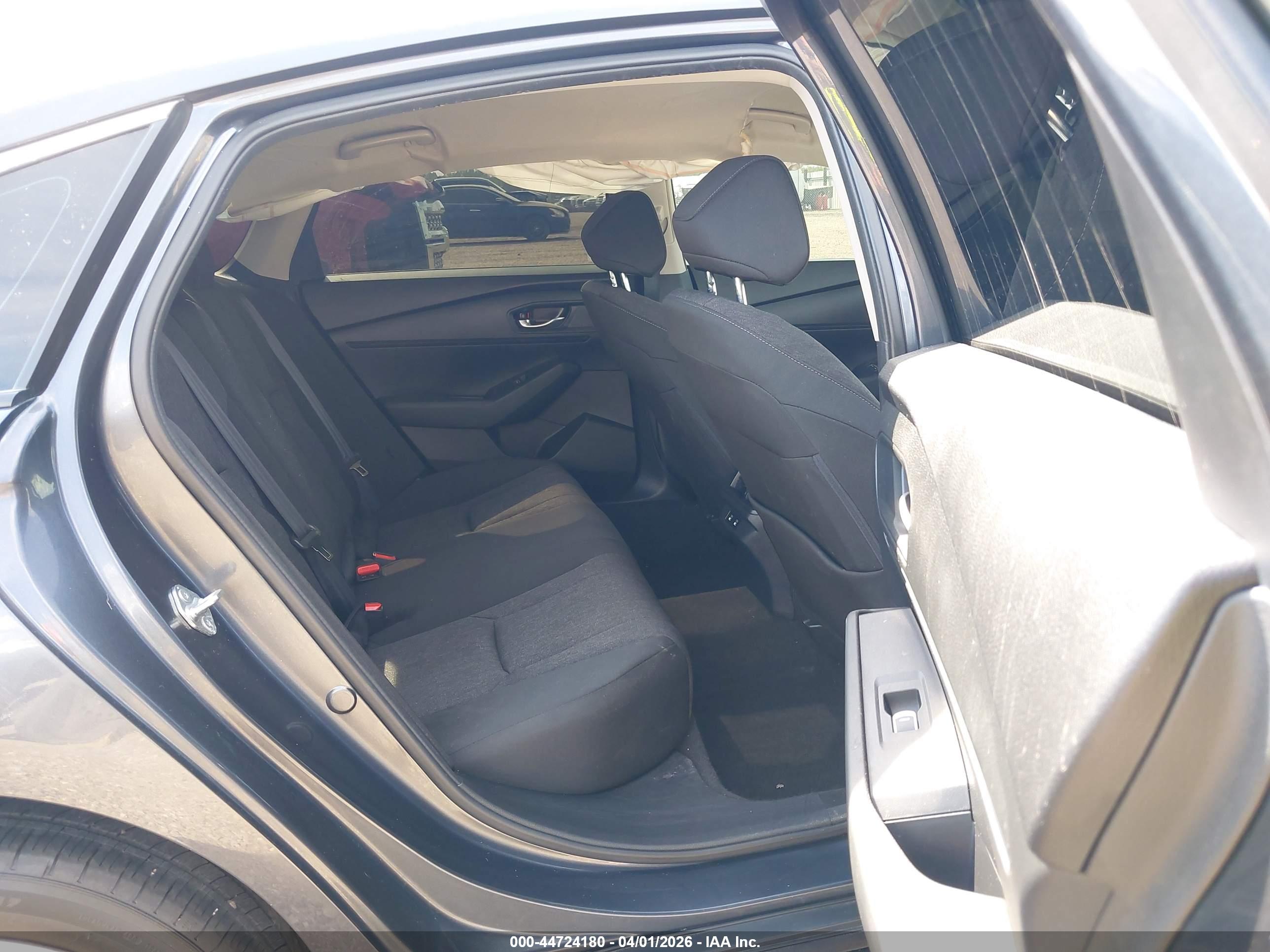HONDA ACCORD image 8