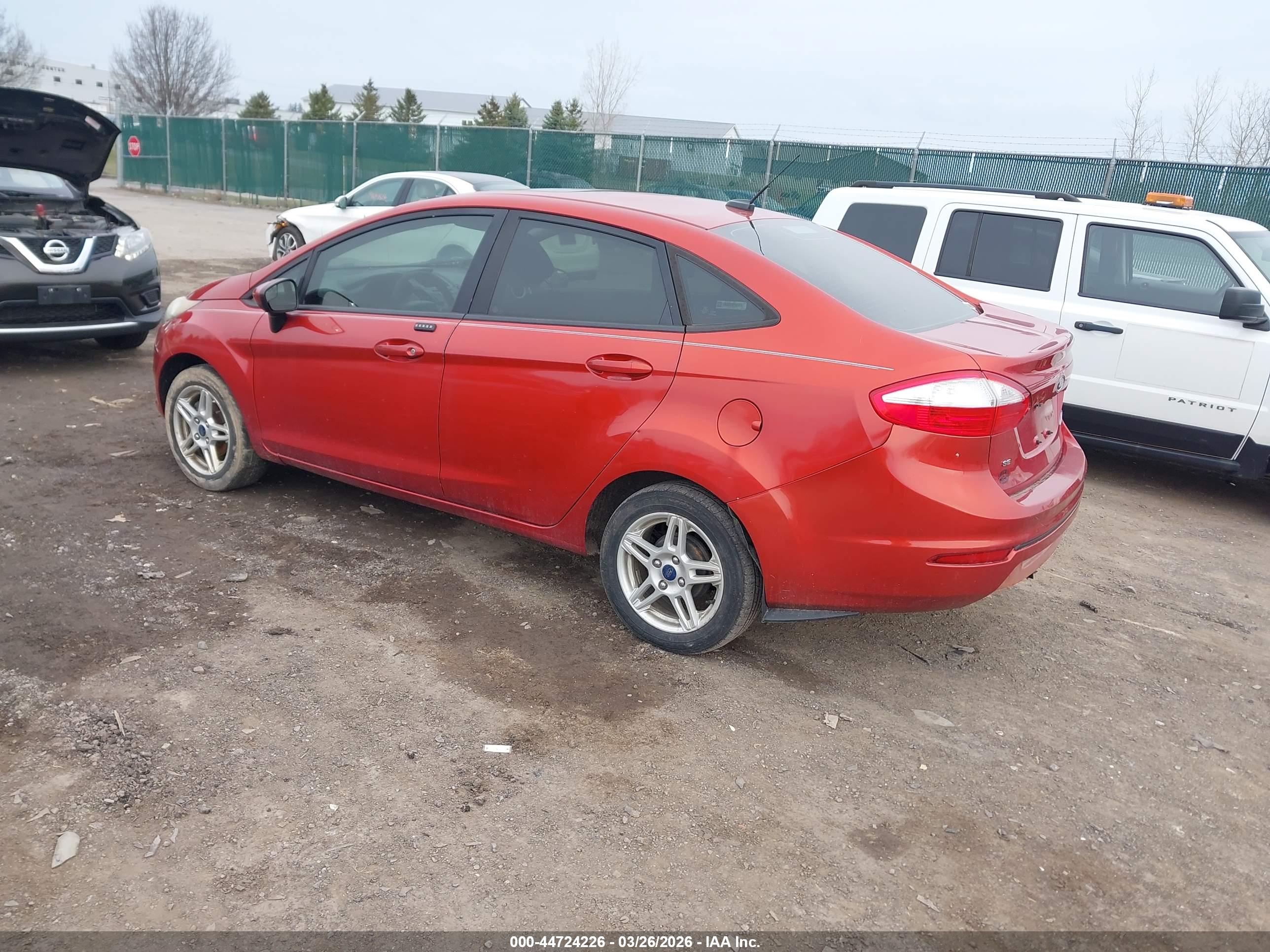 FORD FIESTA image 3