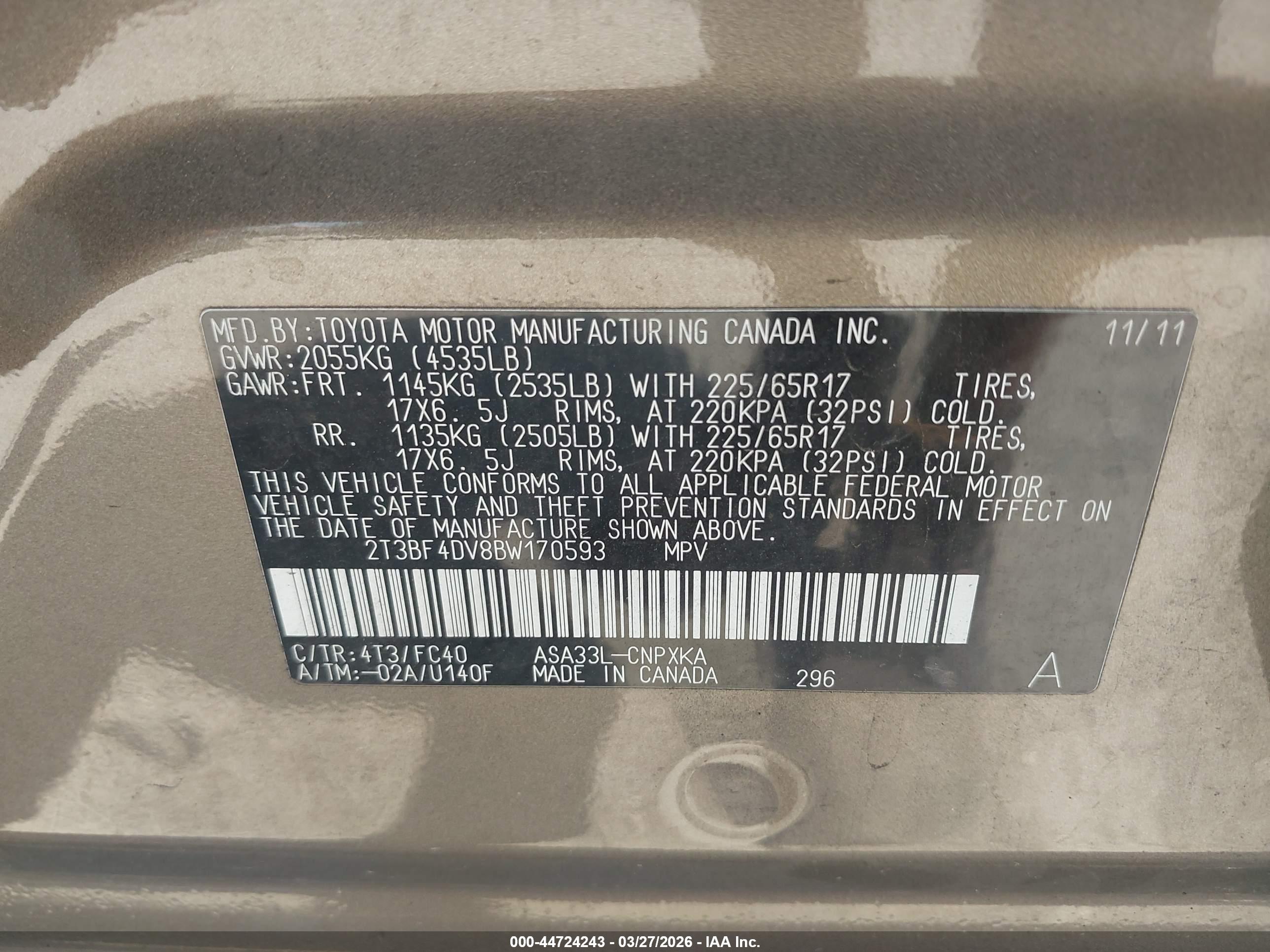 TOYOTA RAV4 image 9