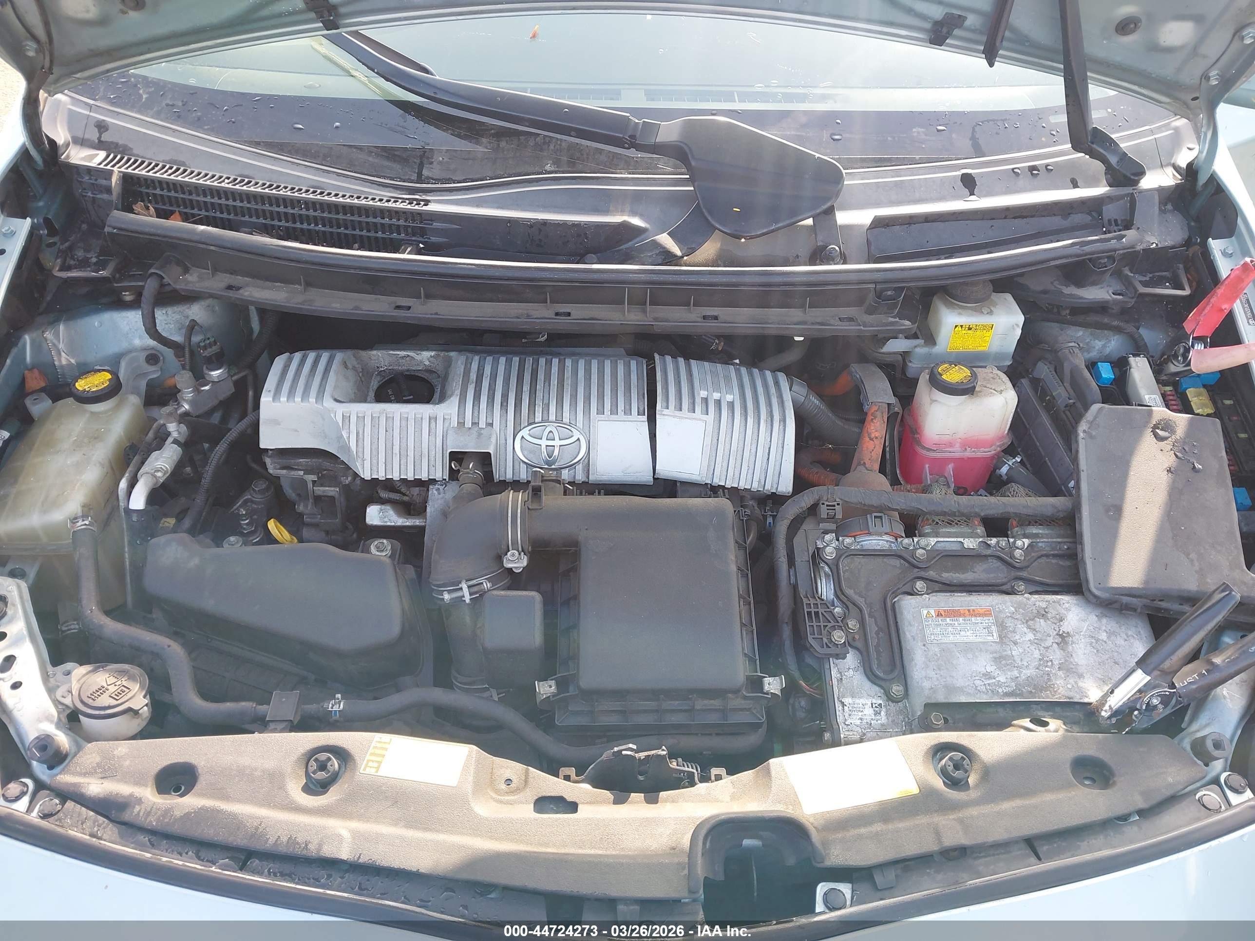 TOYOTA PRIUS image 10