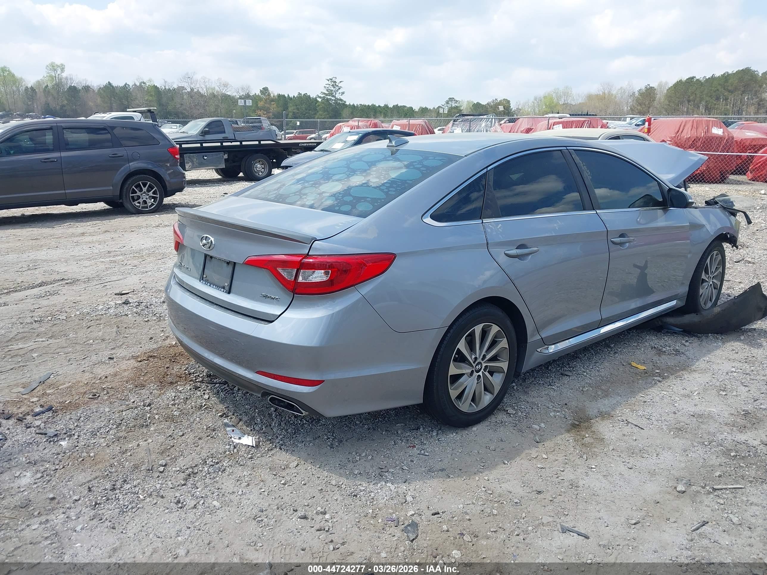 HYUNDAI SONATA image 4