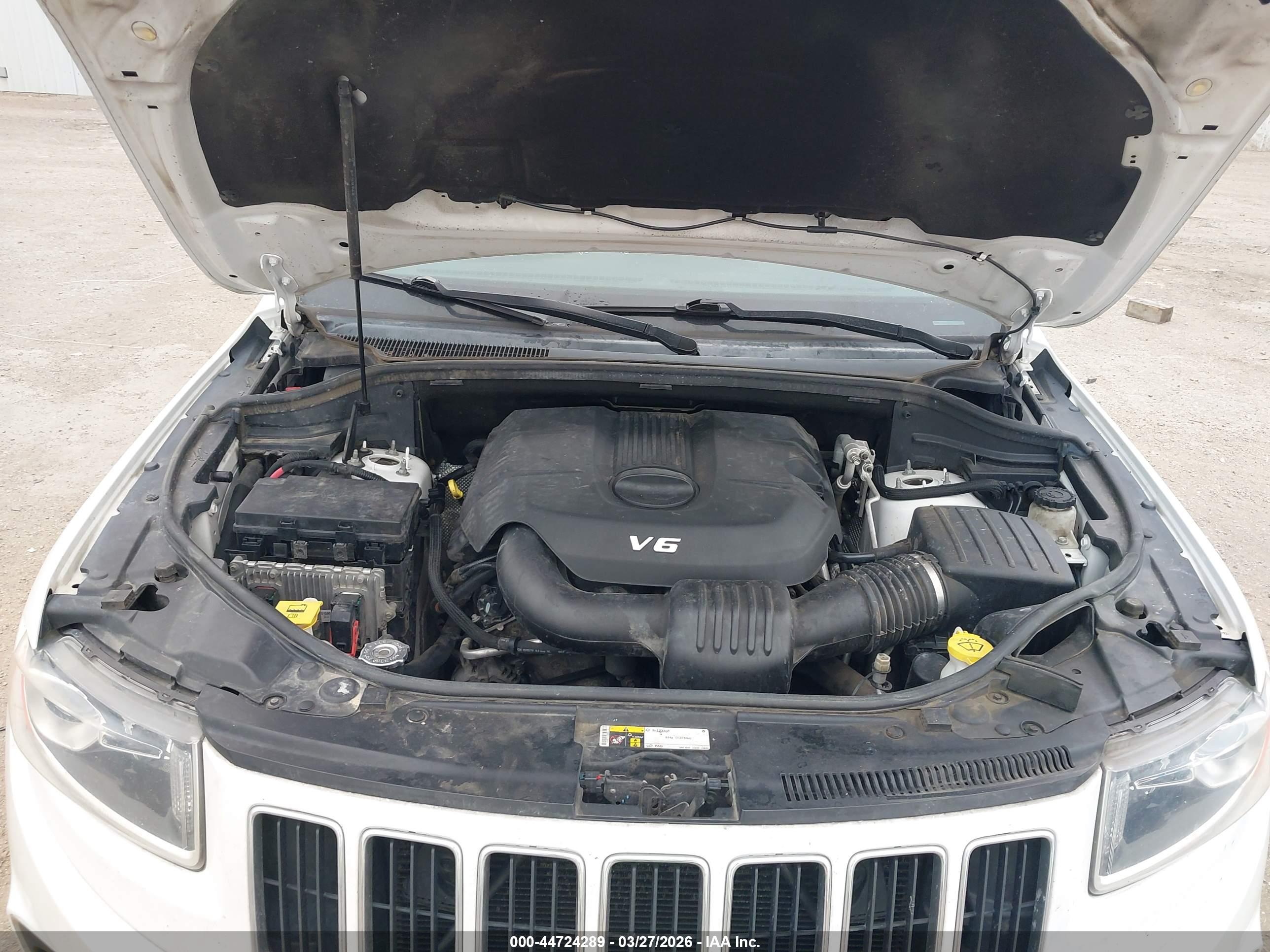 JEEP GRAND image 10