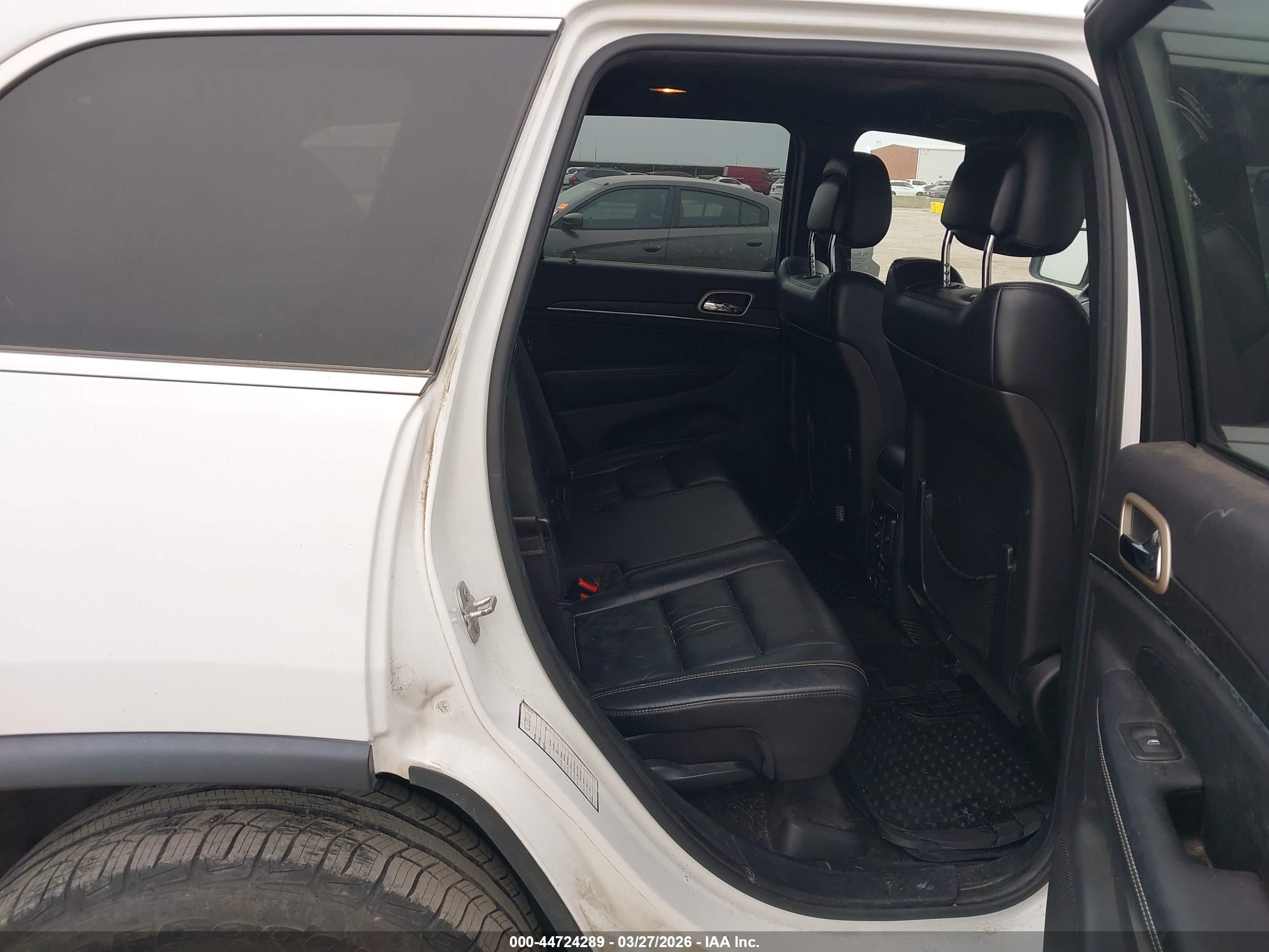 JEEP GRAND image 8