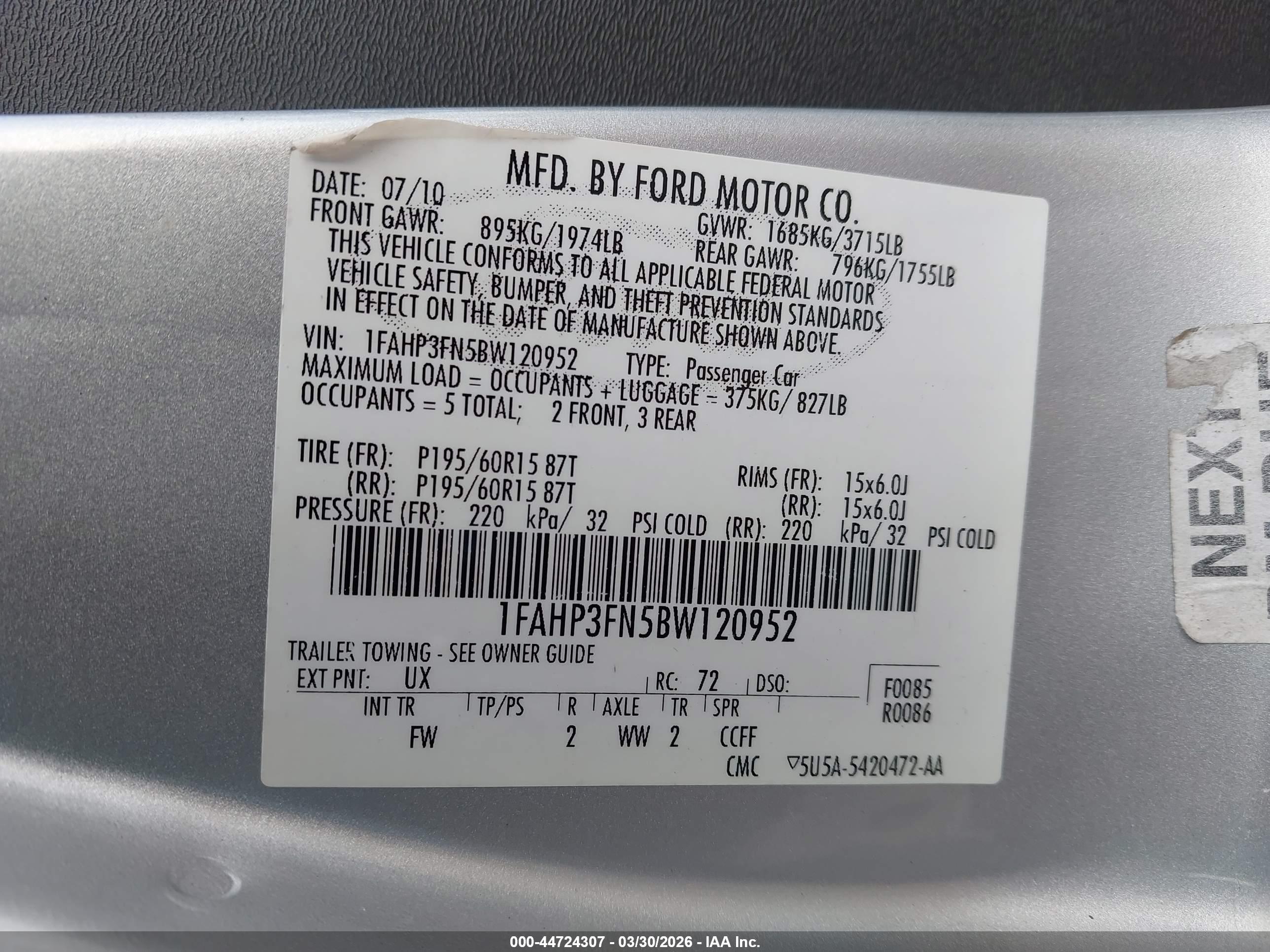 FORD FOCUS image 9