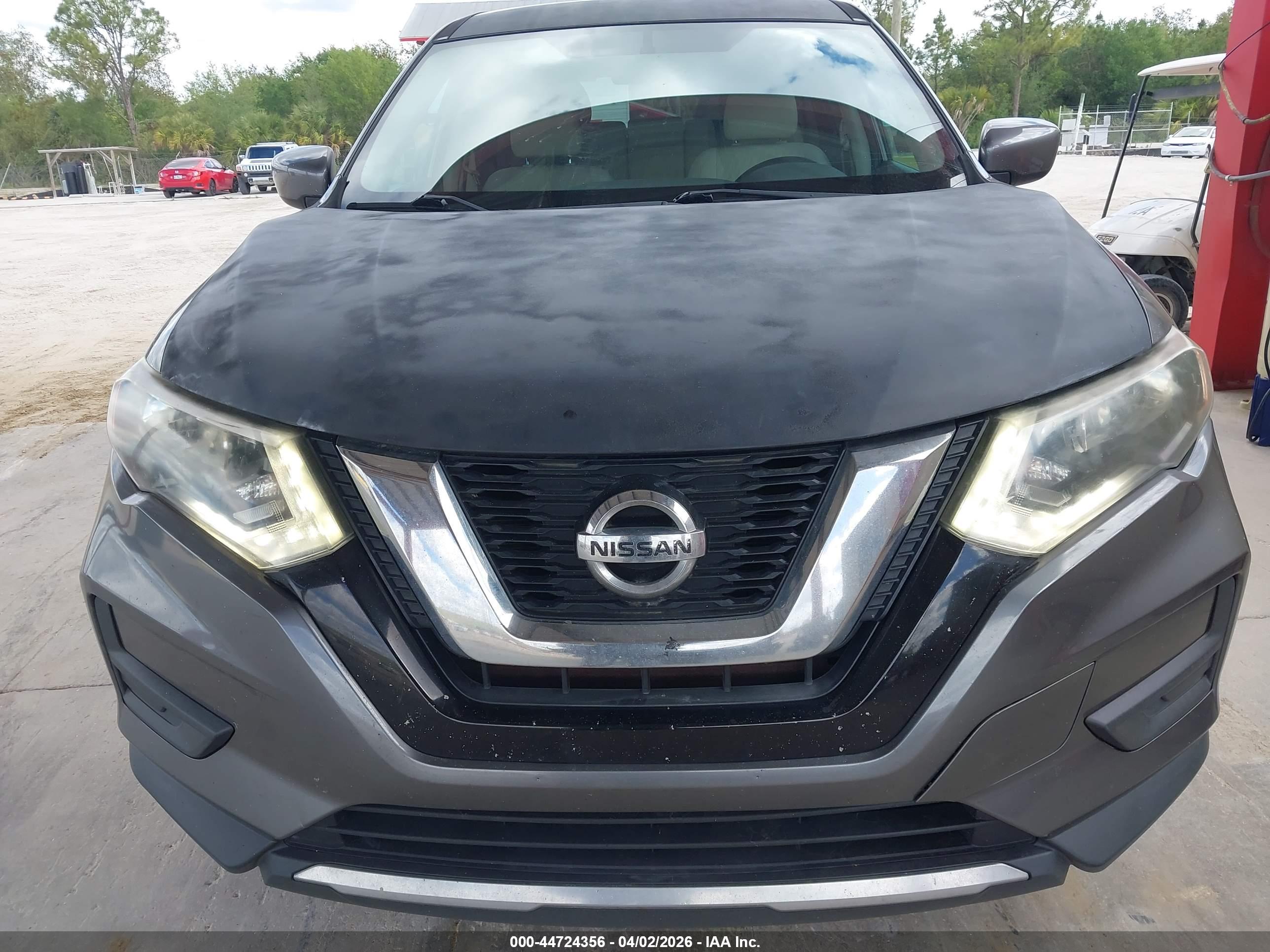 NISSAN ROGUE image 6
