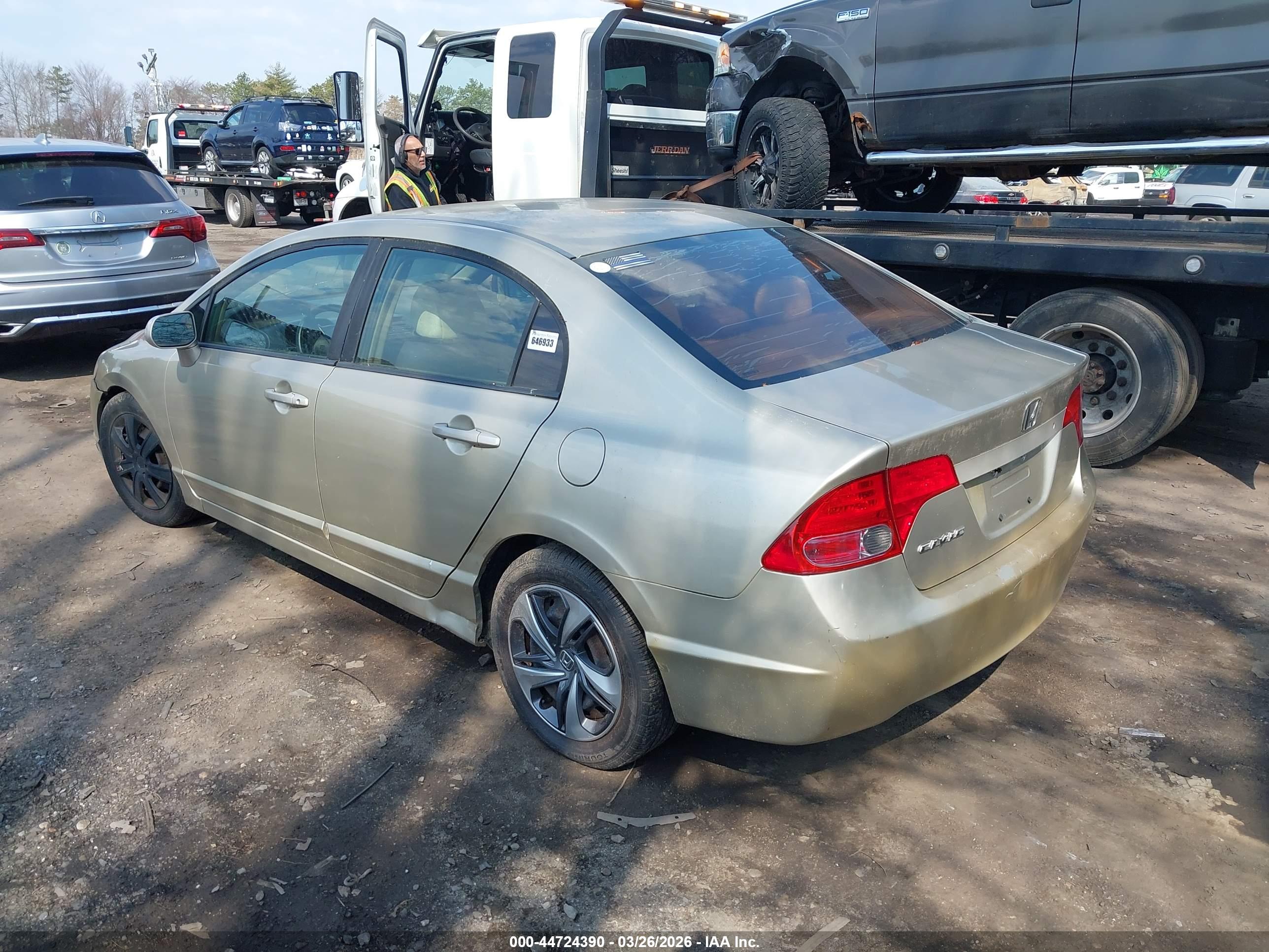 HONDA CIVIC image 3