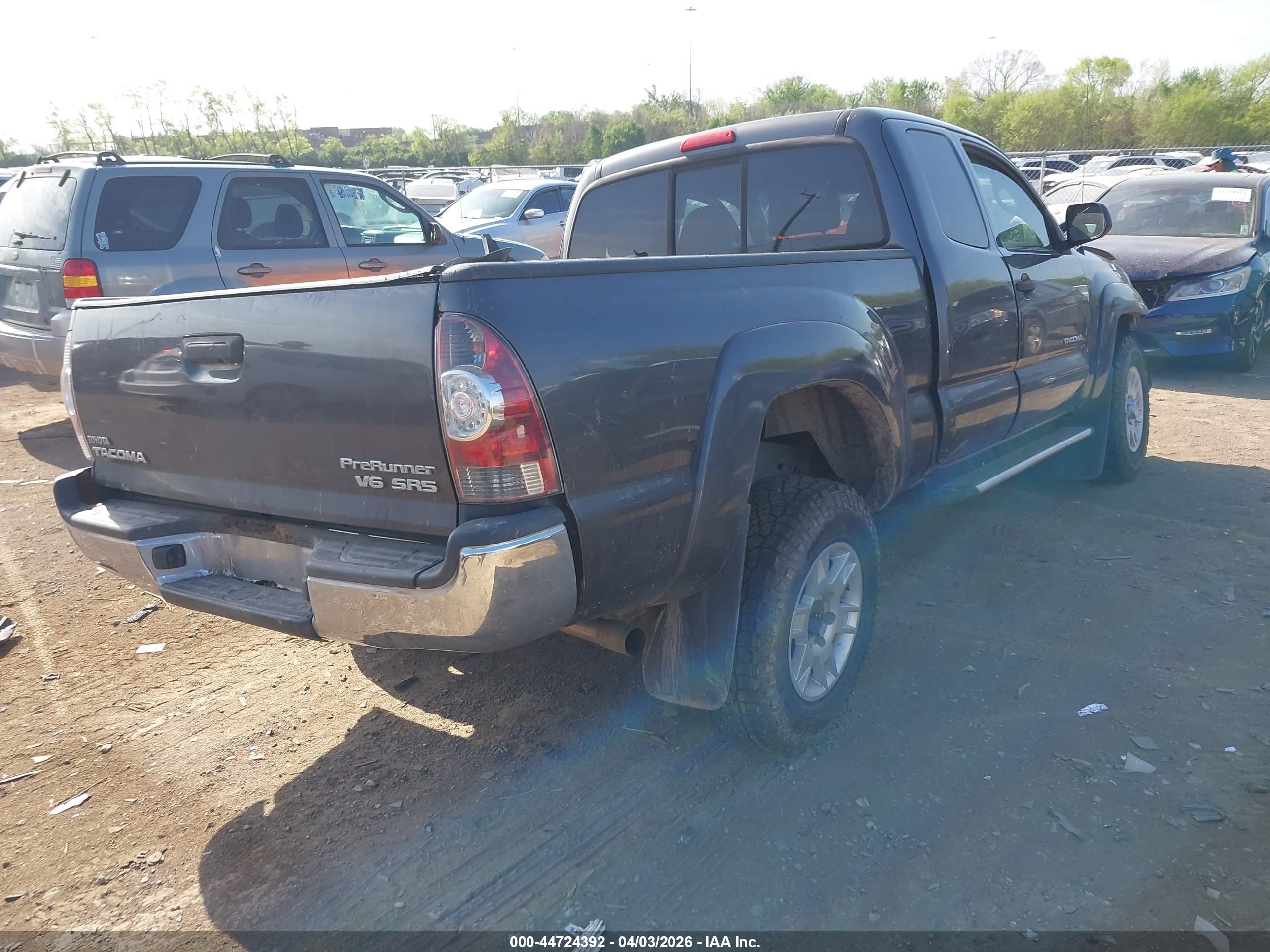 TOYOTA TACOMA image 4