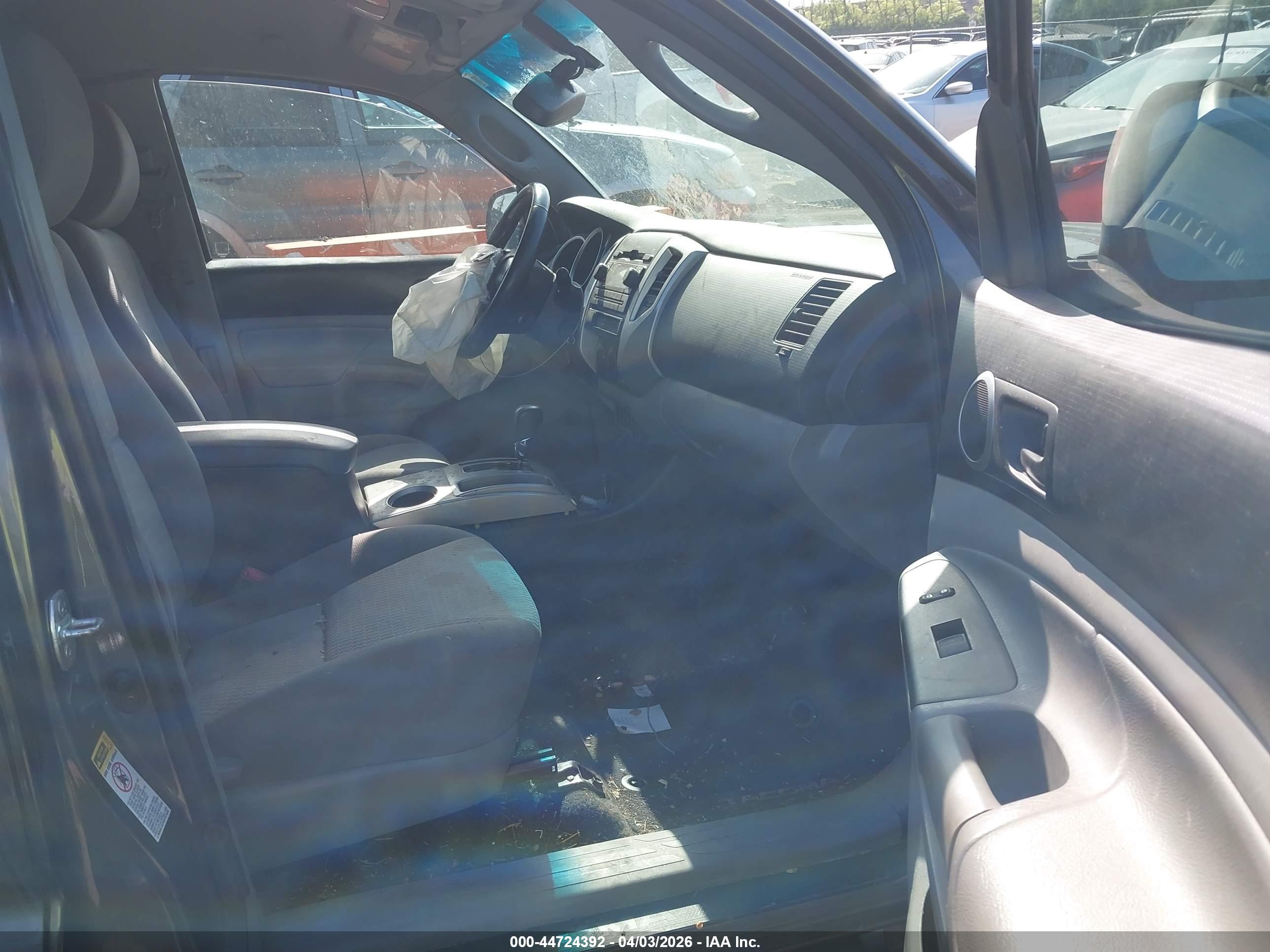 TOYOTA TACOMA image 5