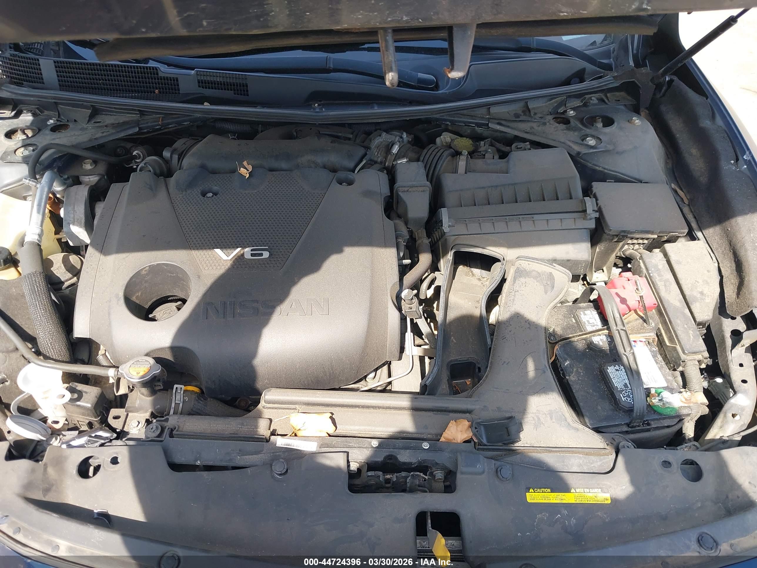 NISSAN MAXIMA image 10