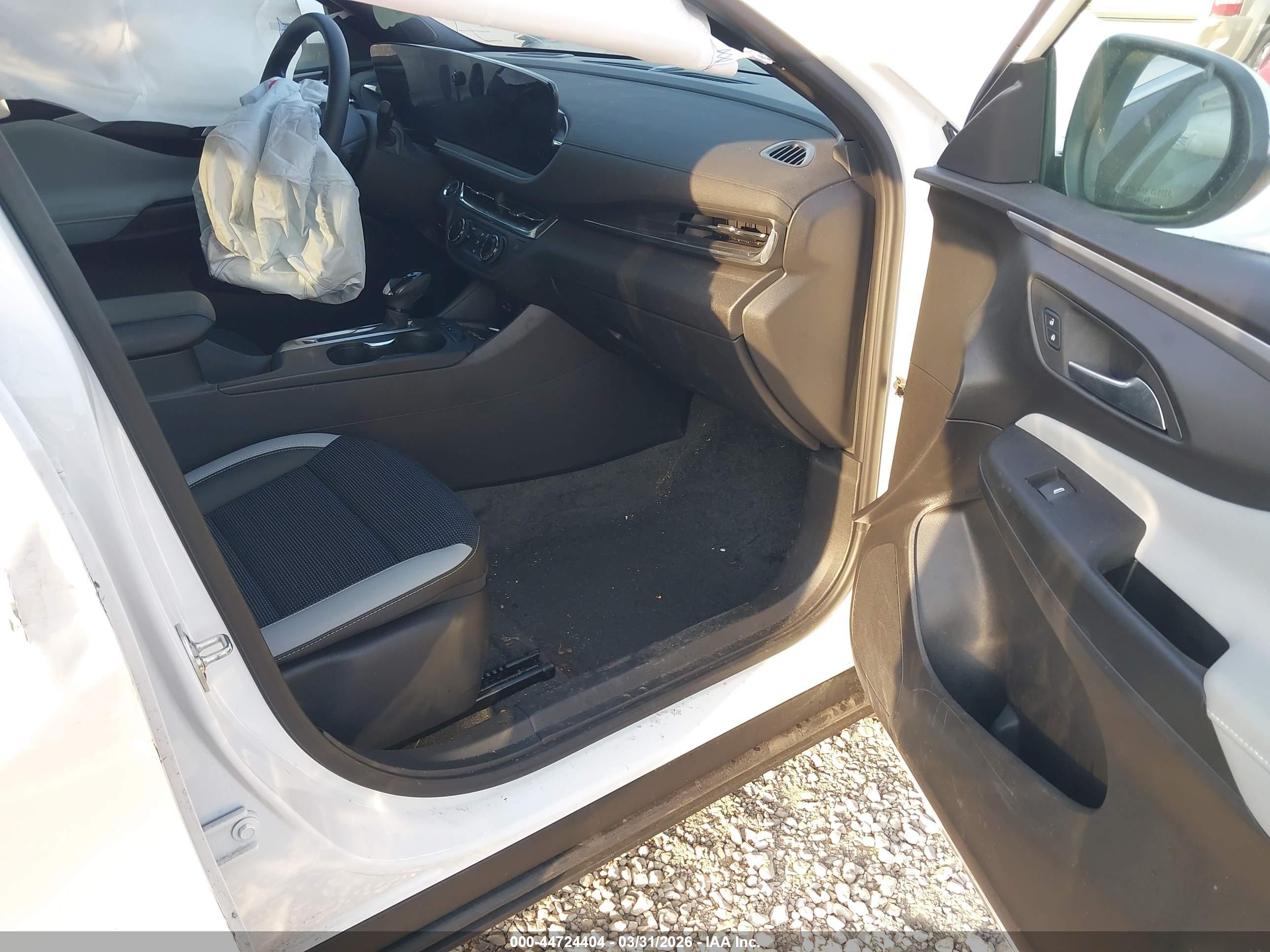BUICK ENVISTA image 5