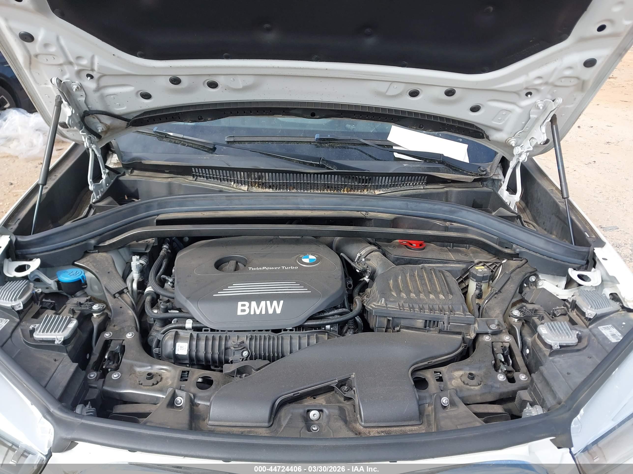 BMW X1 image 10