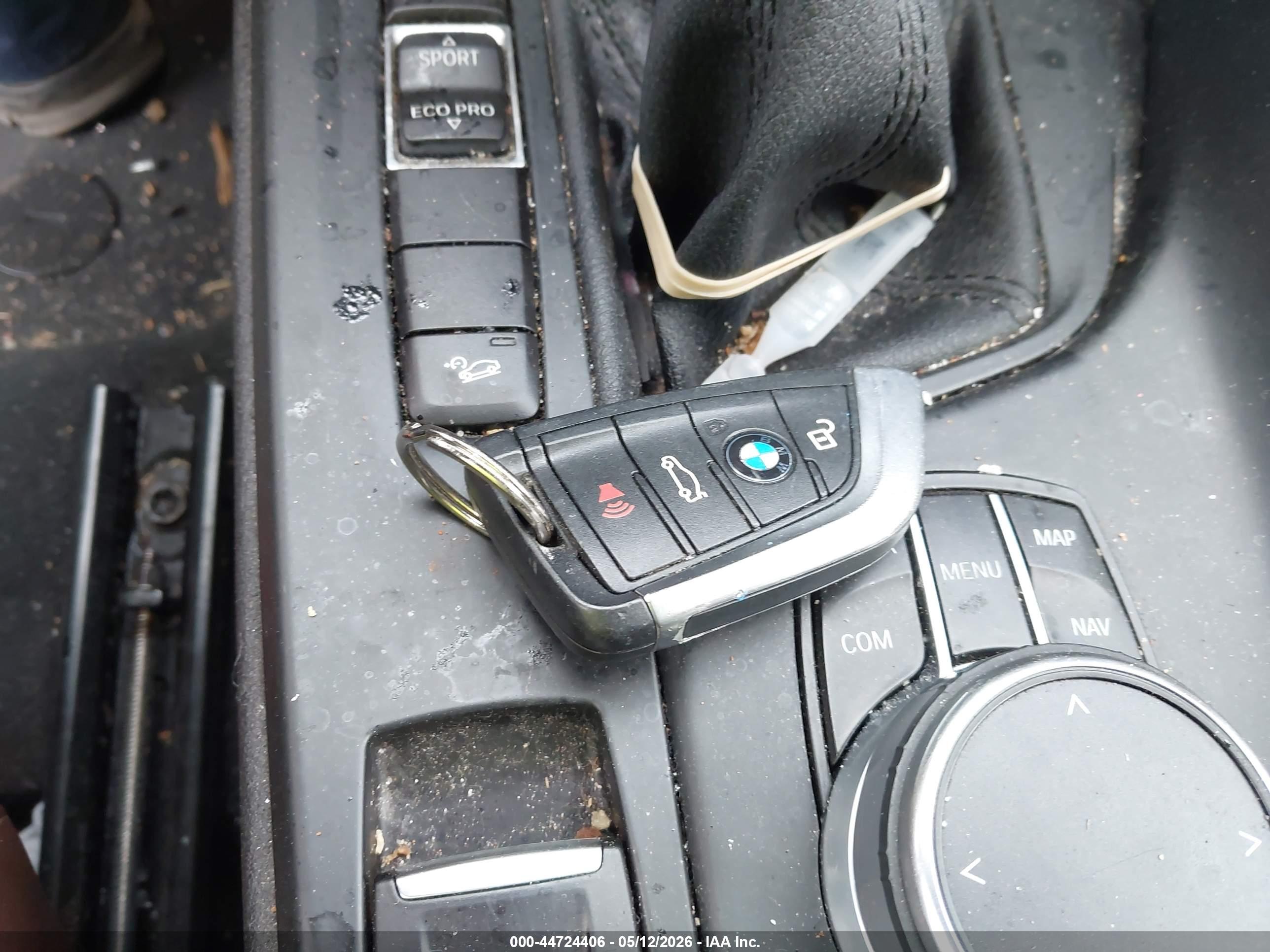 BMW X1 image 11