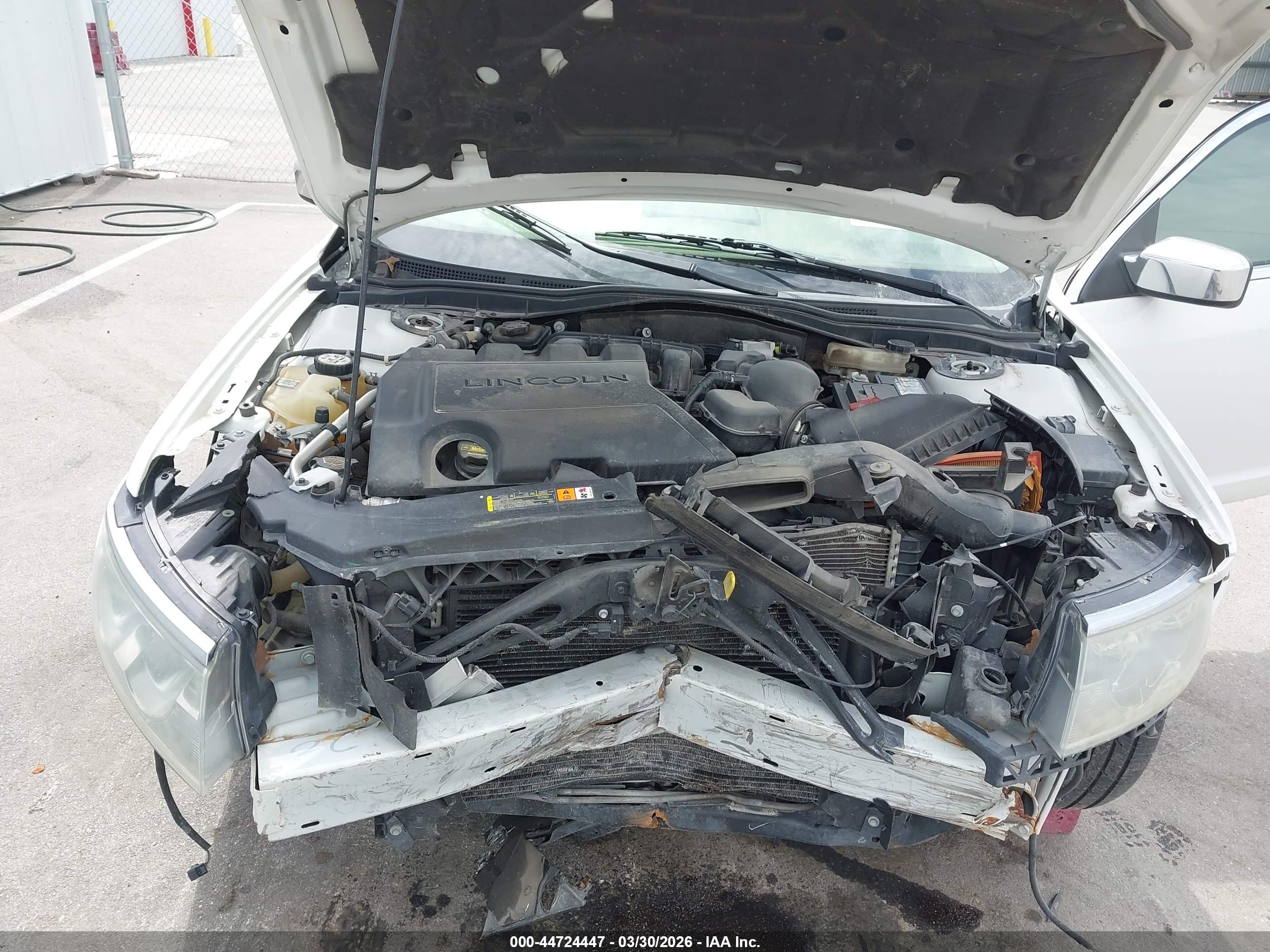 LINCOLN MKZ image 10