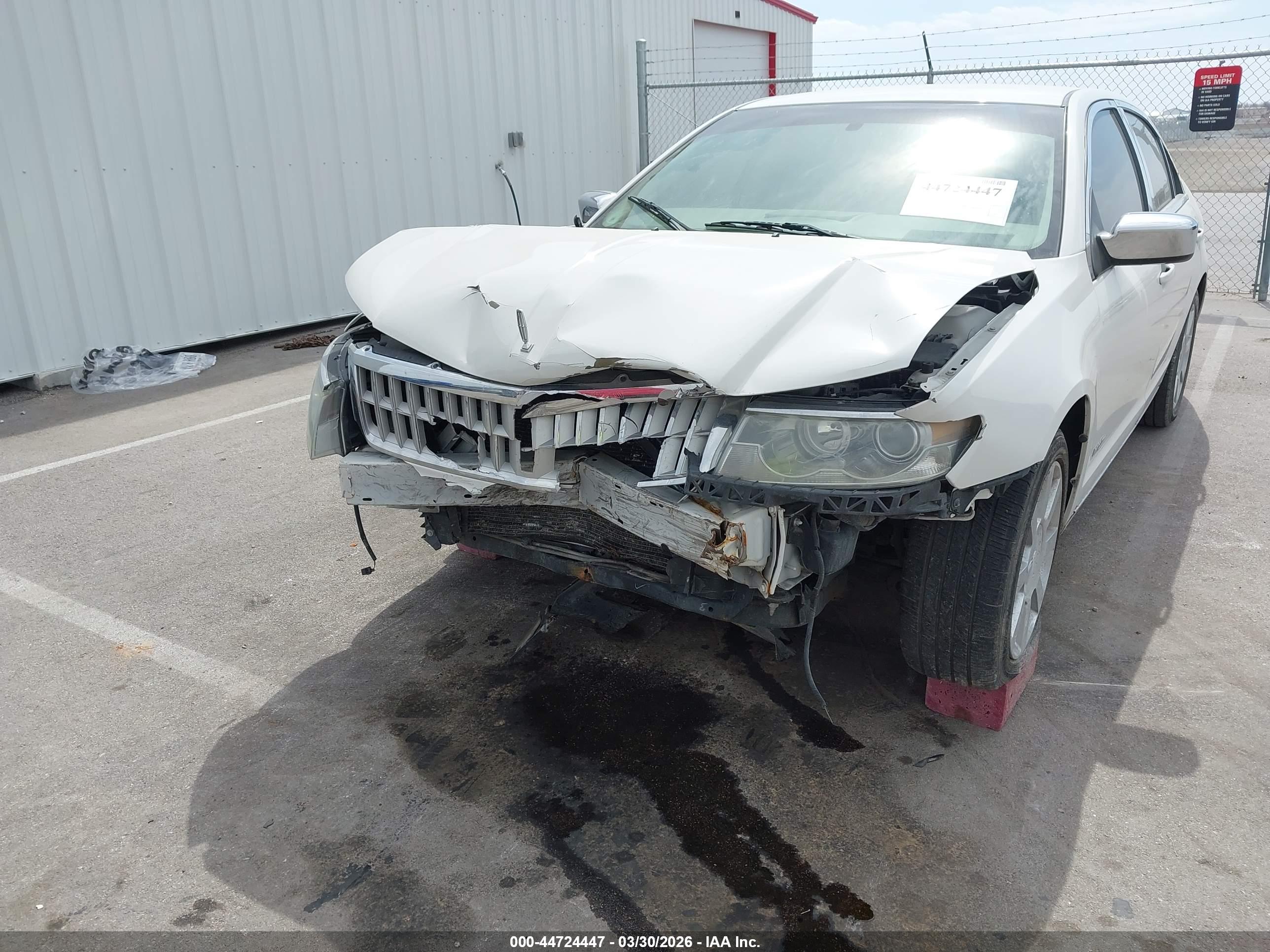 LINCOLN MKZ image 6