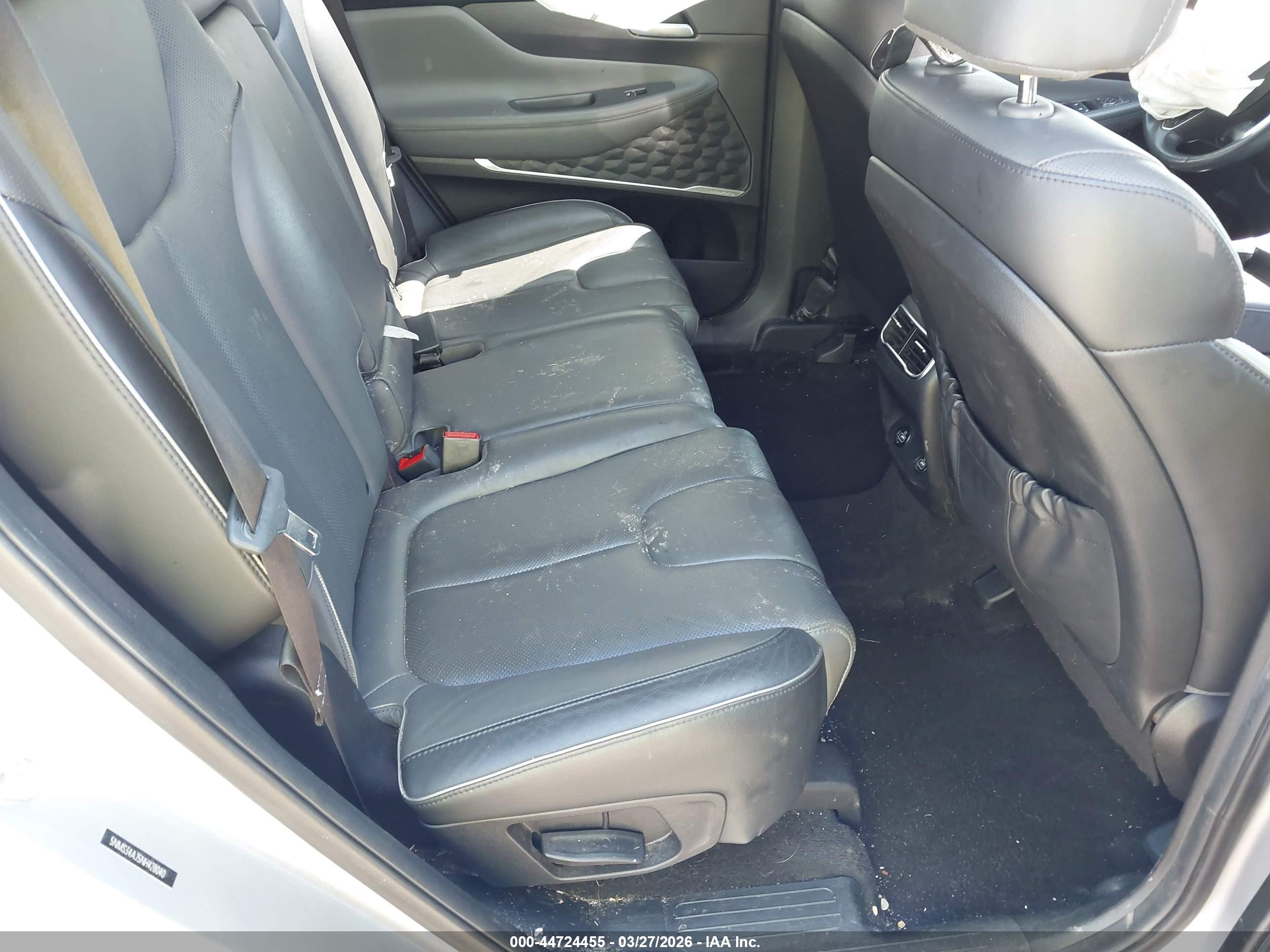 HYUNDAI SANTA image 8