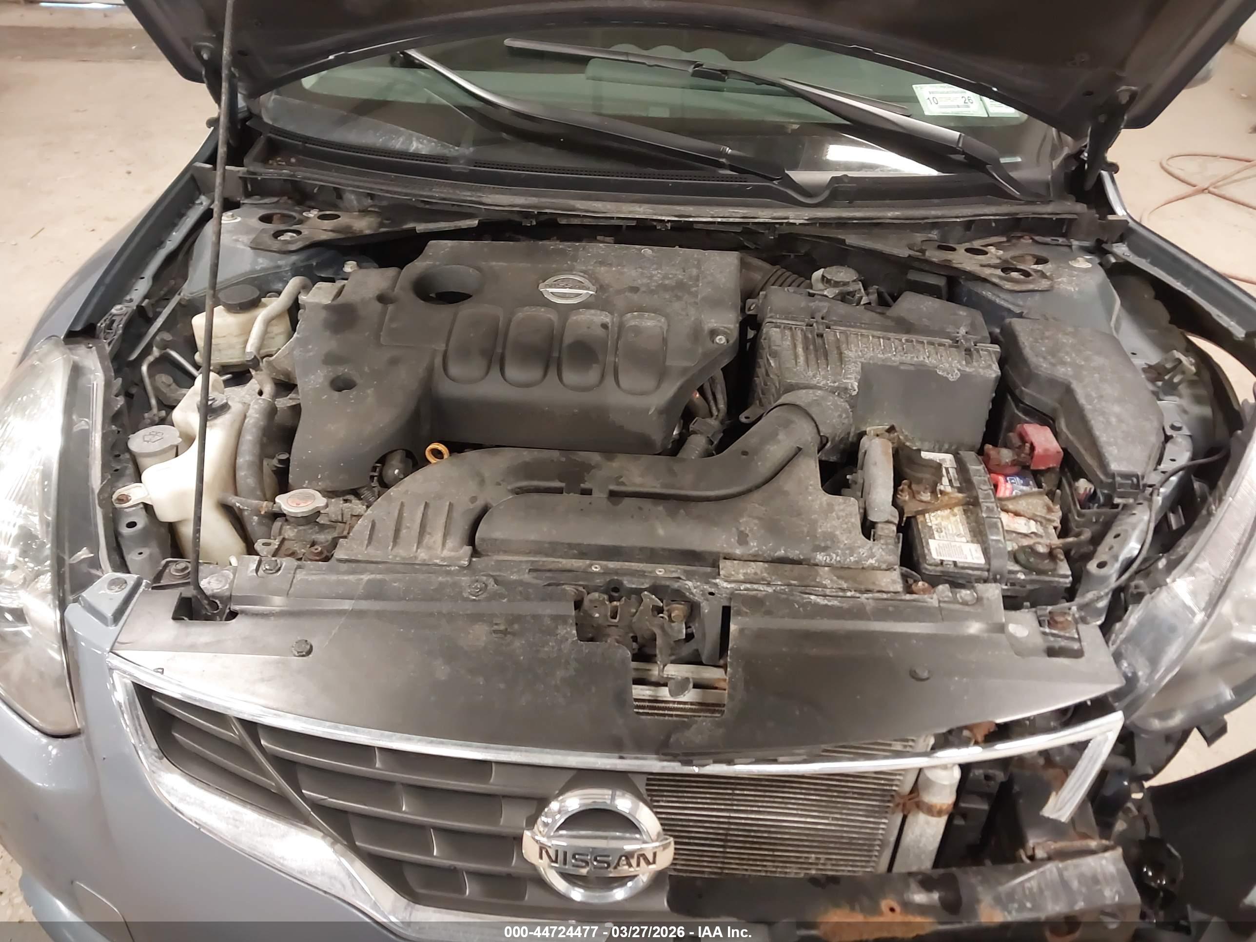 NISSAN ALTIMA image 10