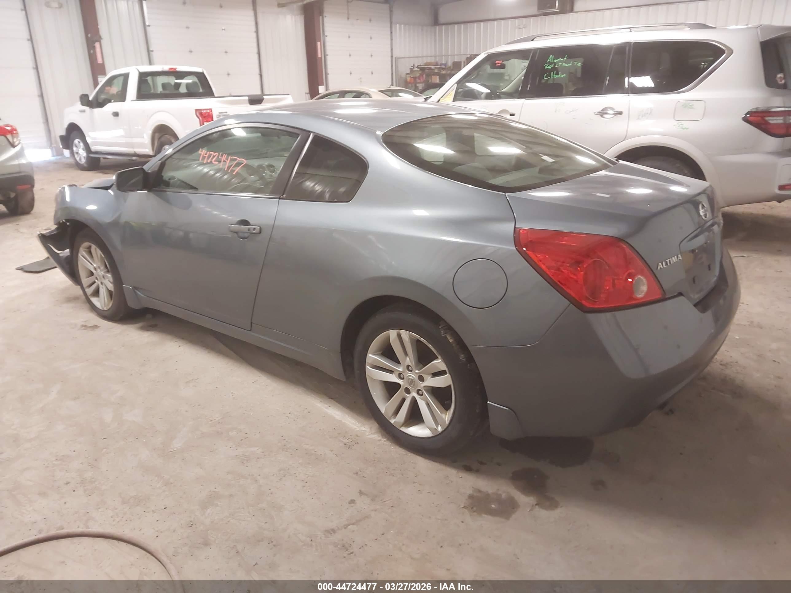 NISSAN ALTIMA image 3