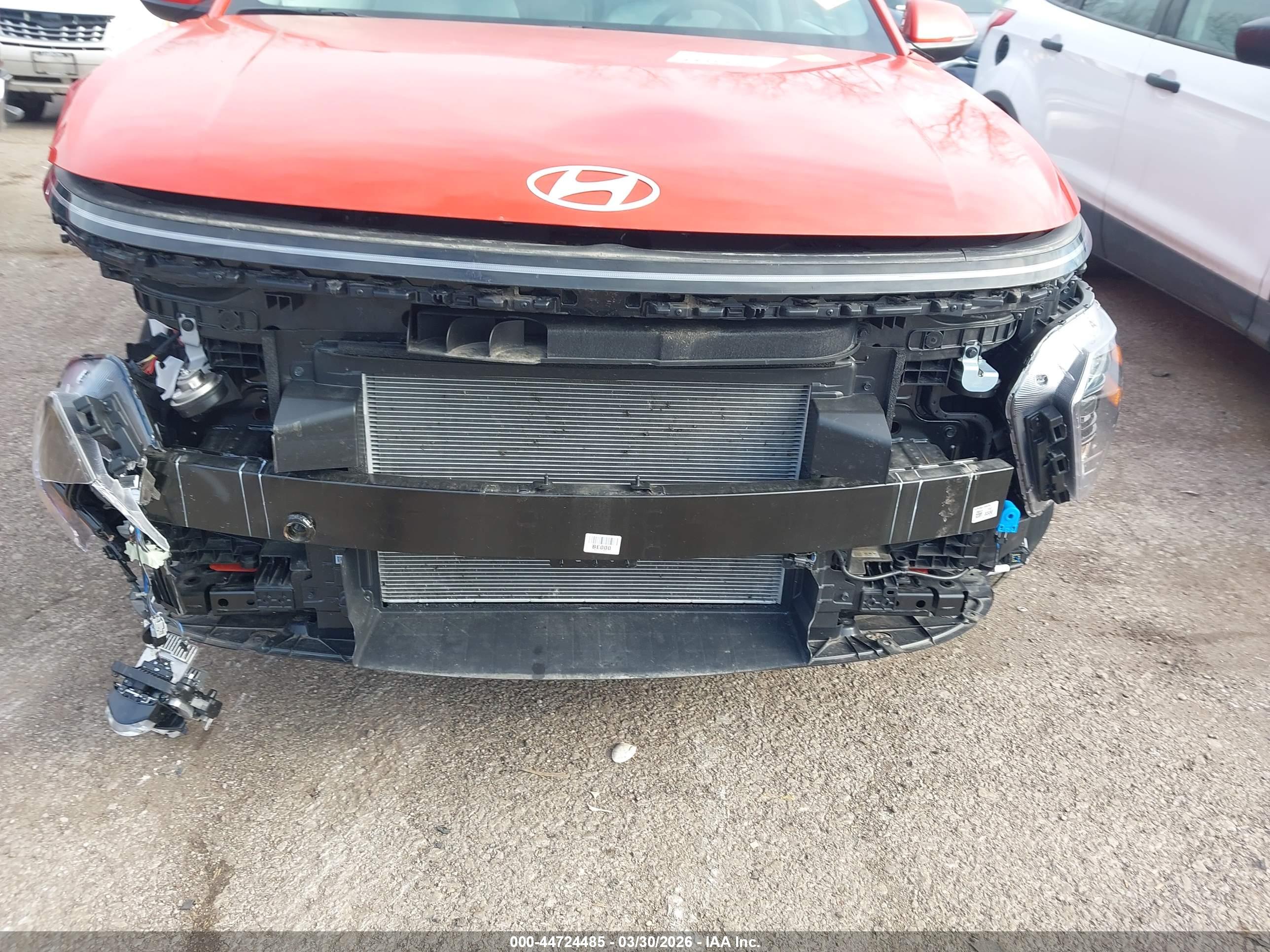 HYUNDAI KONA image 6