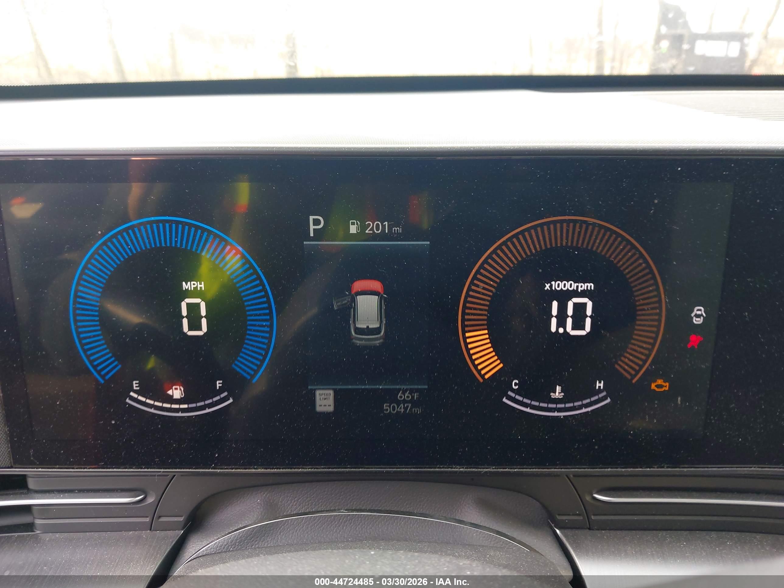 HYUNDAI KONA image 7