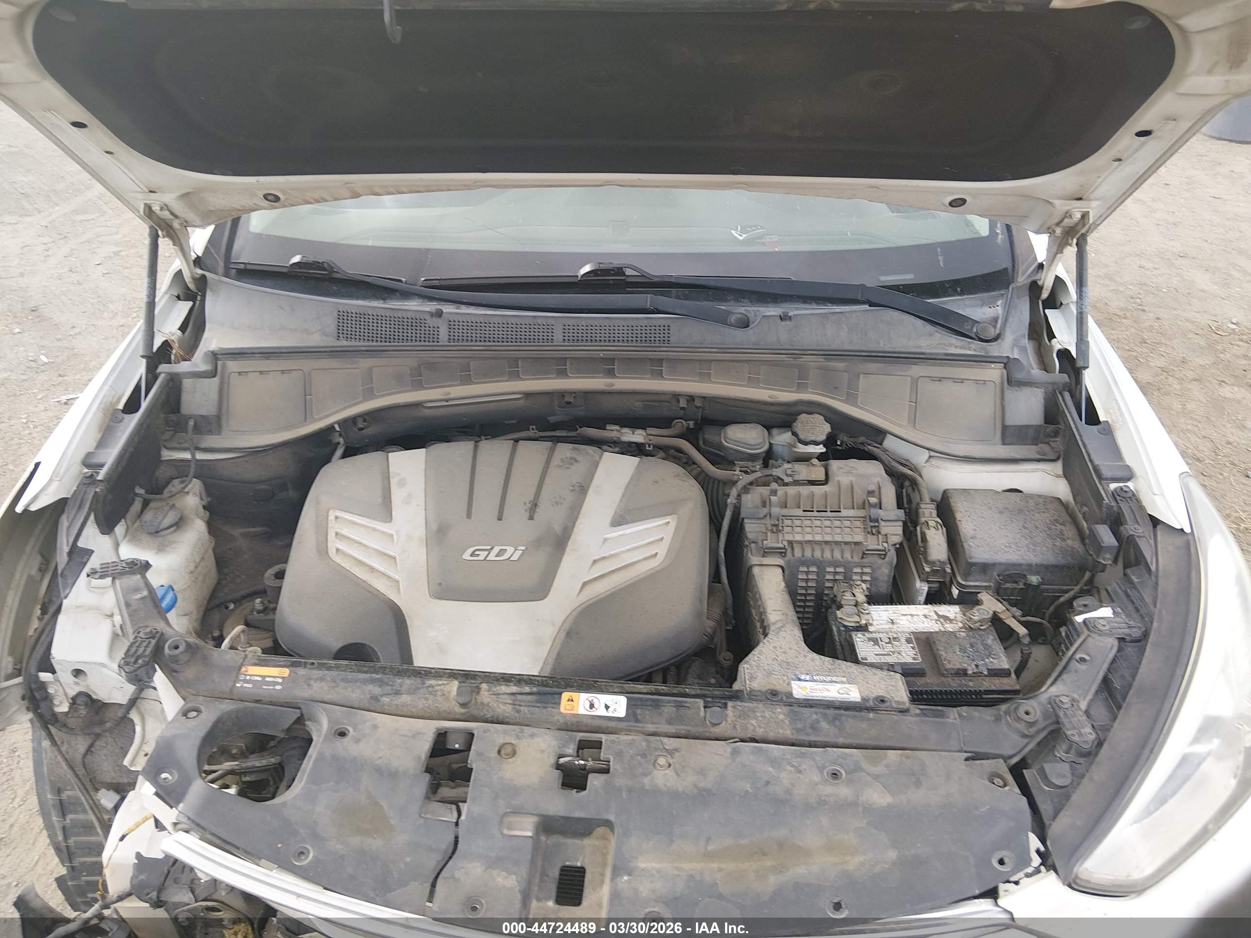 HYUNDAI SANTA image 10