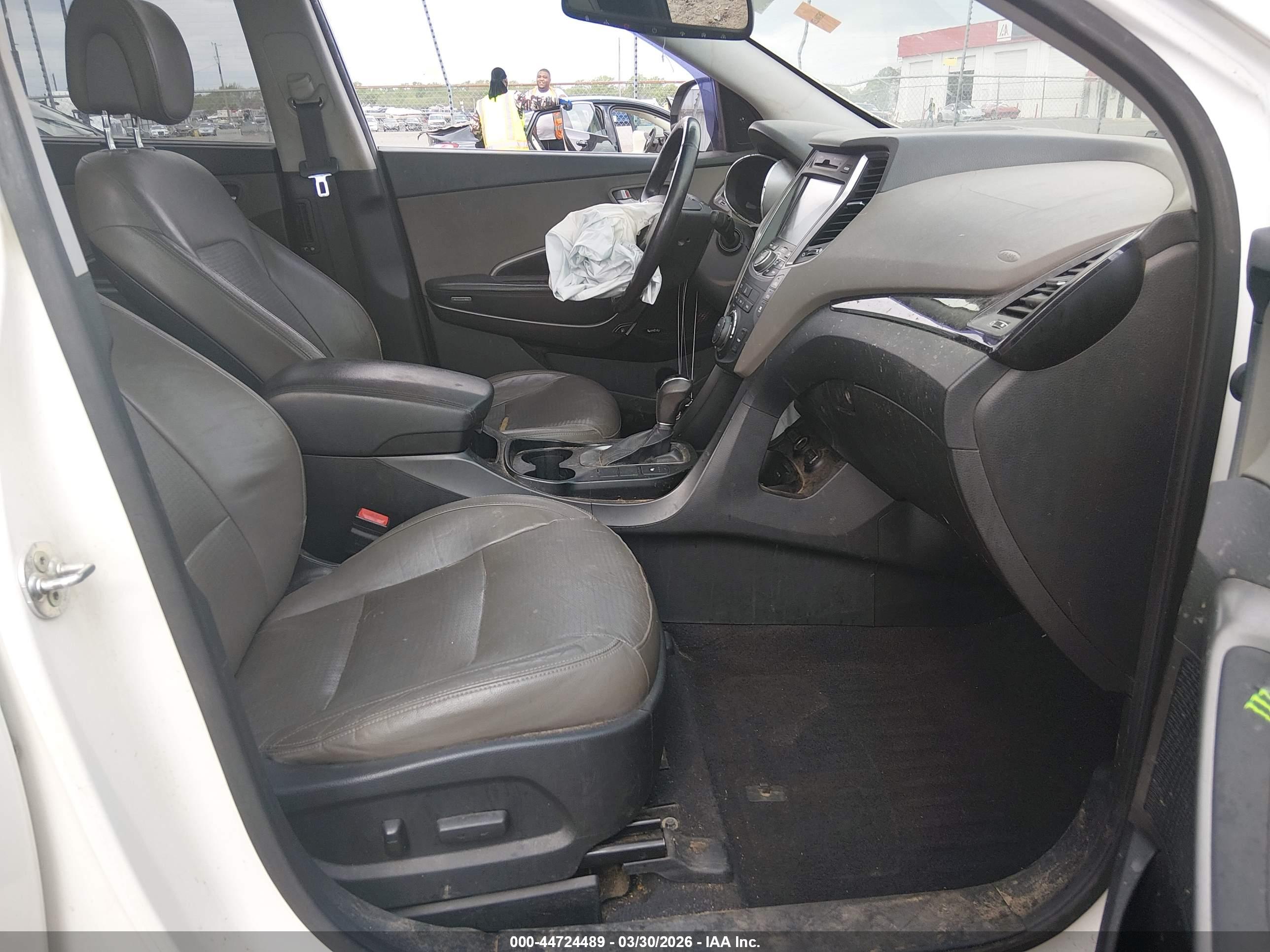 HYUNDAI SANTA image 5